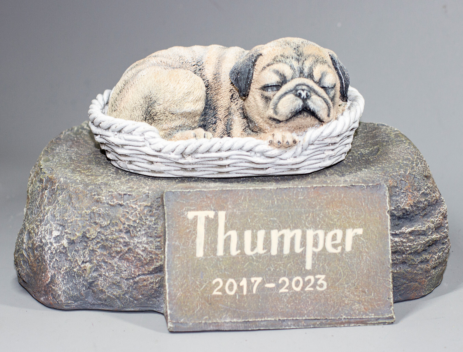 Pug Urn Pet Ashes Sleeping Dog Memorial Stone Grave Decor Unique Funeral Tribute