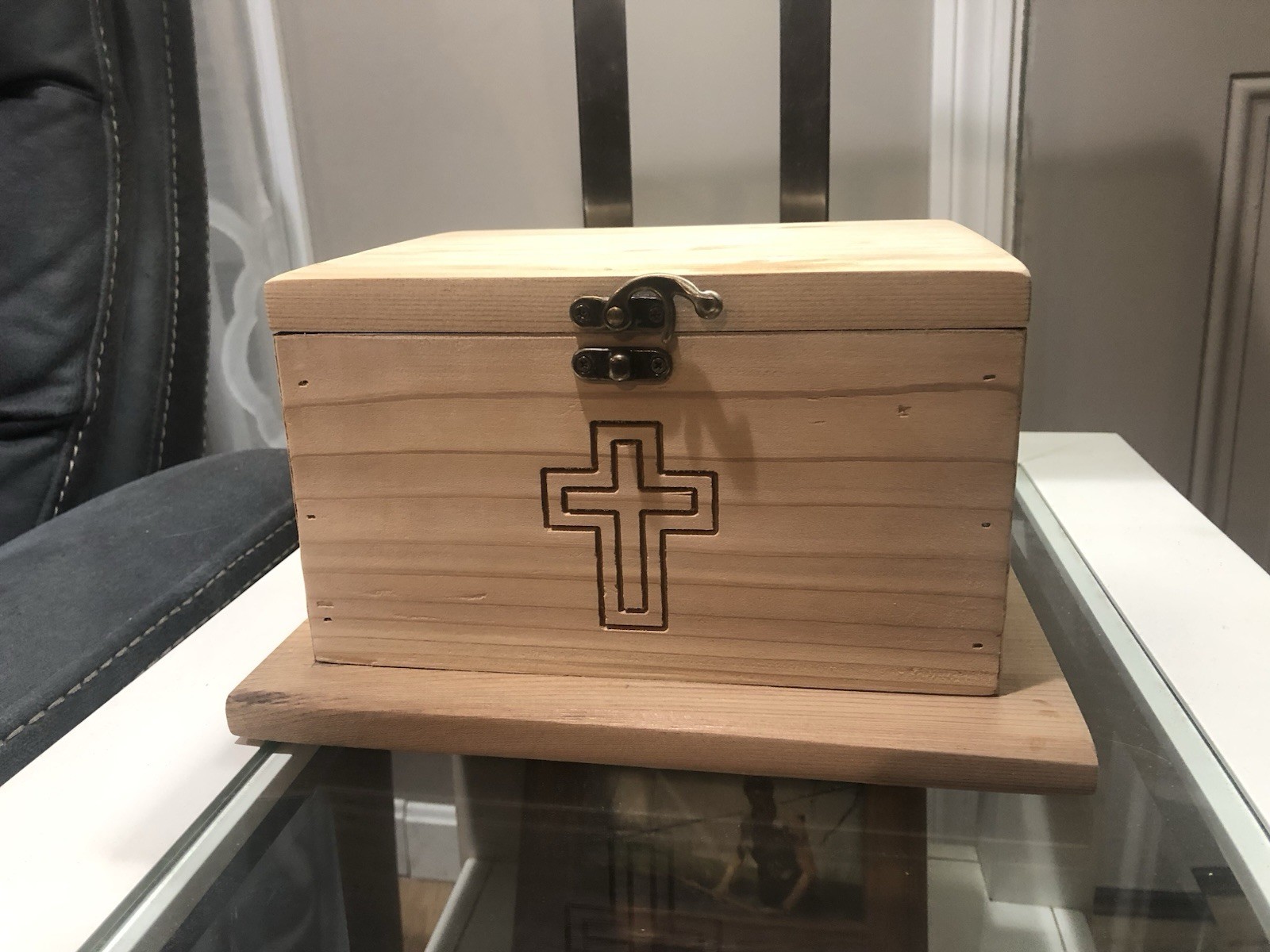 Cedar Christian Keepsake Box w/ Cross Design & Metal Latch