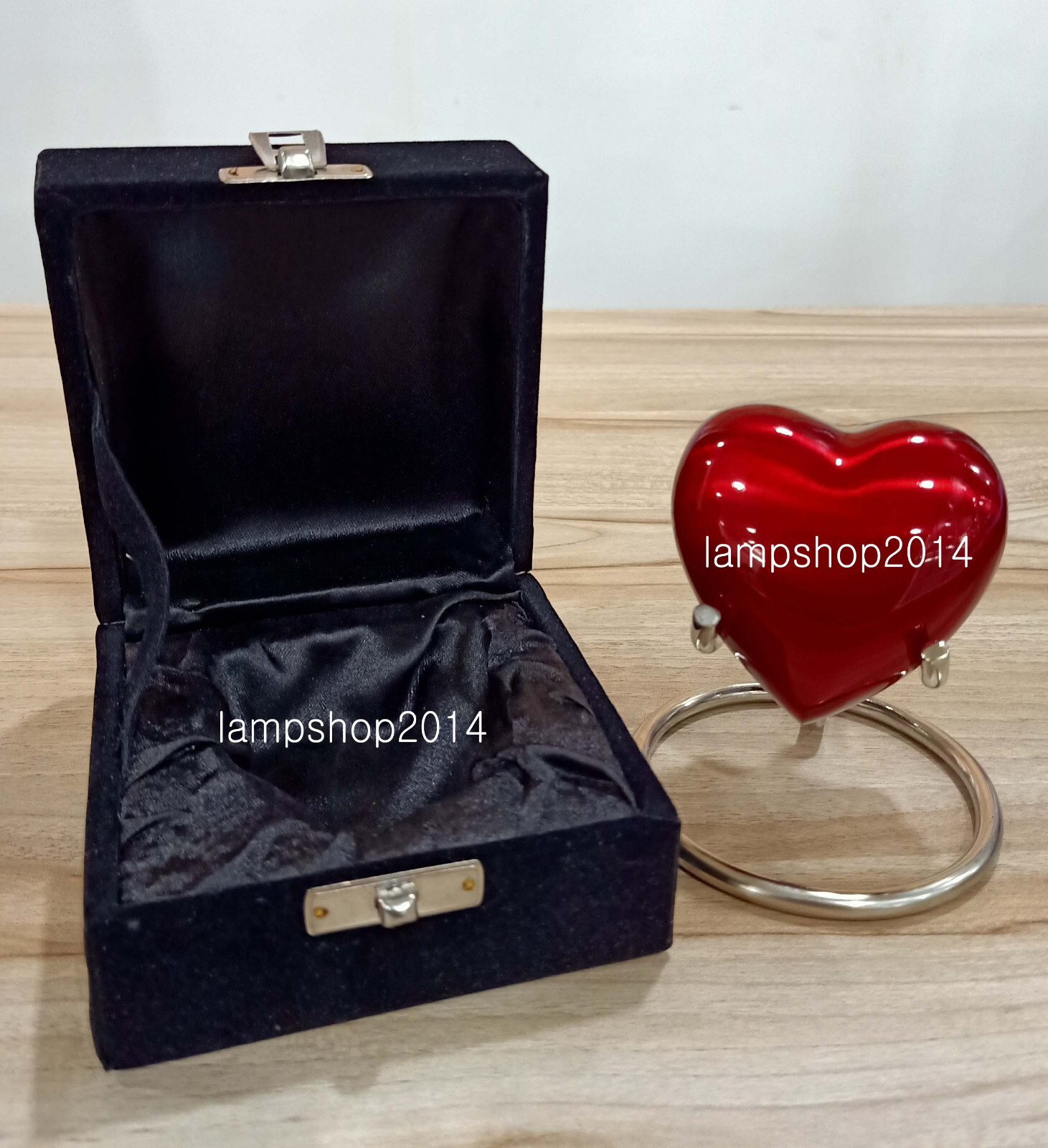 Cremation Urn for Ashes Keepsake Red Heart Urn with Box and Stand Mini Pet urn