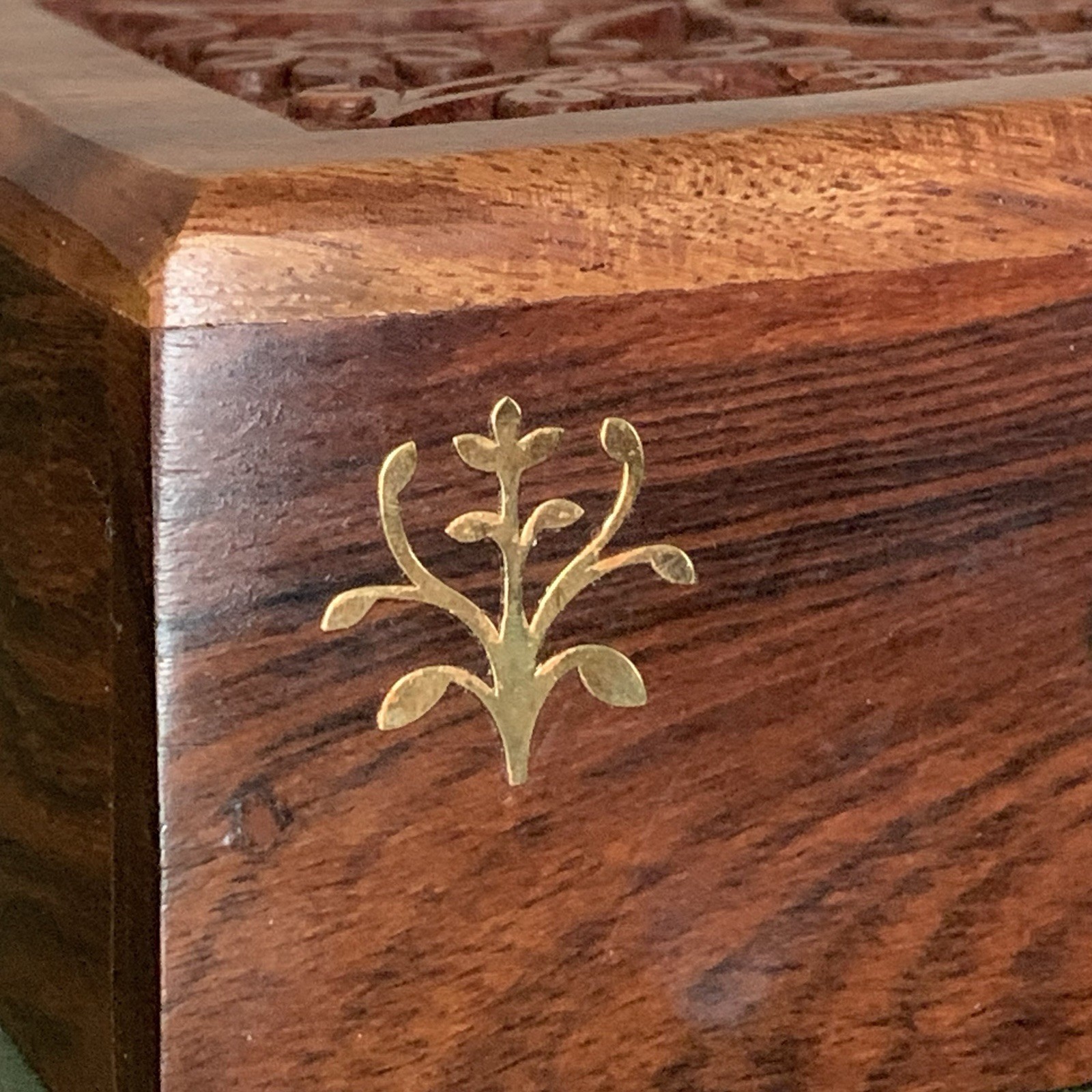 Small Wooden Memorial Keepsake Urn Box Cremated Remains of Pets/Cat/Dog 5”