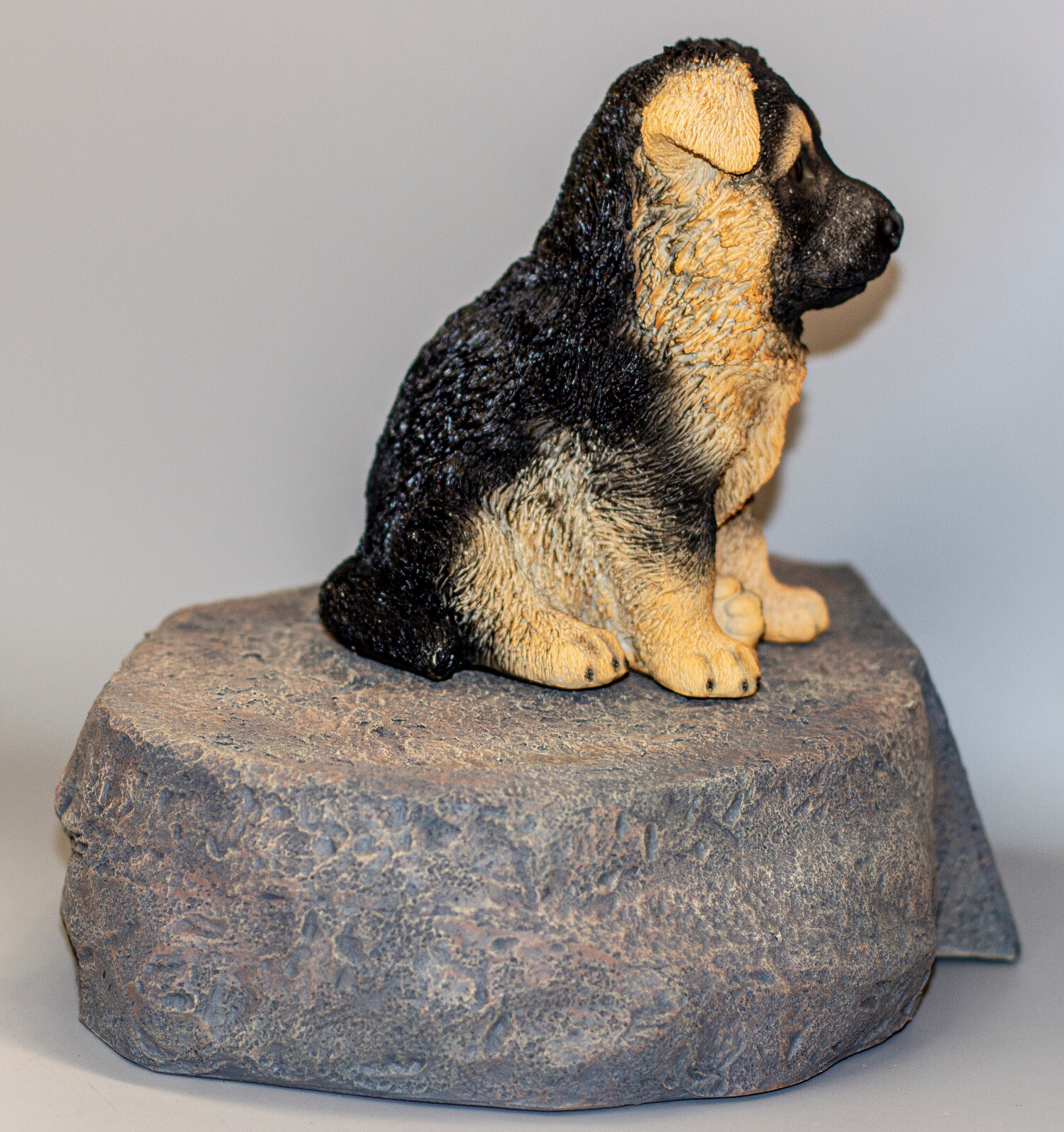 Shepherd Urn Pet Ashes Memorial Headstone Statue Dog Grave Plaque Keepsake Decor