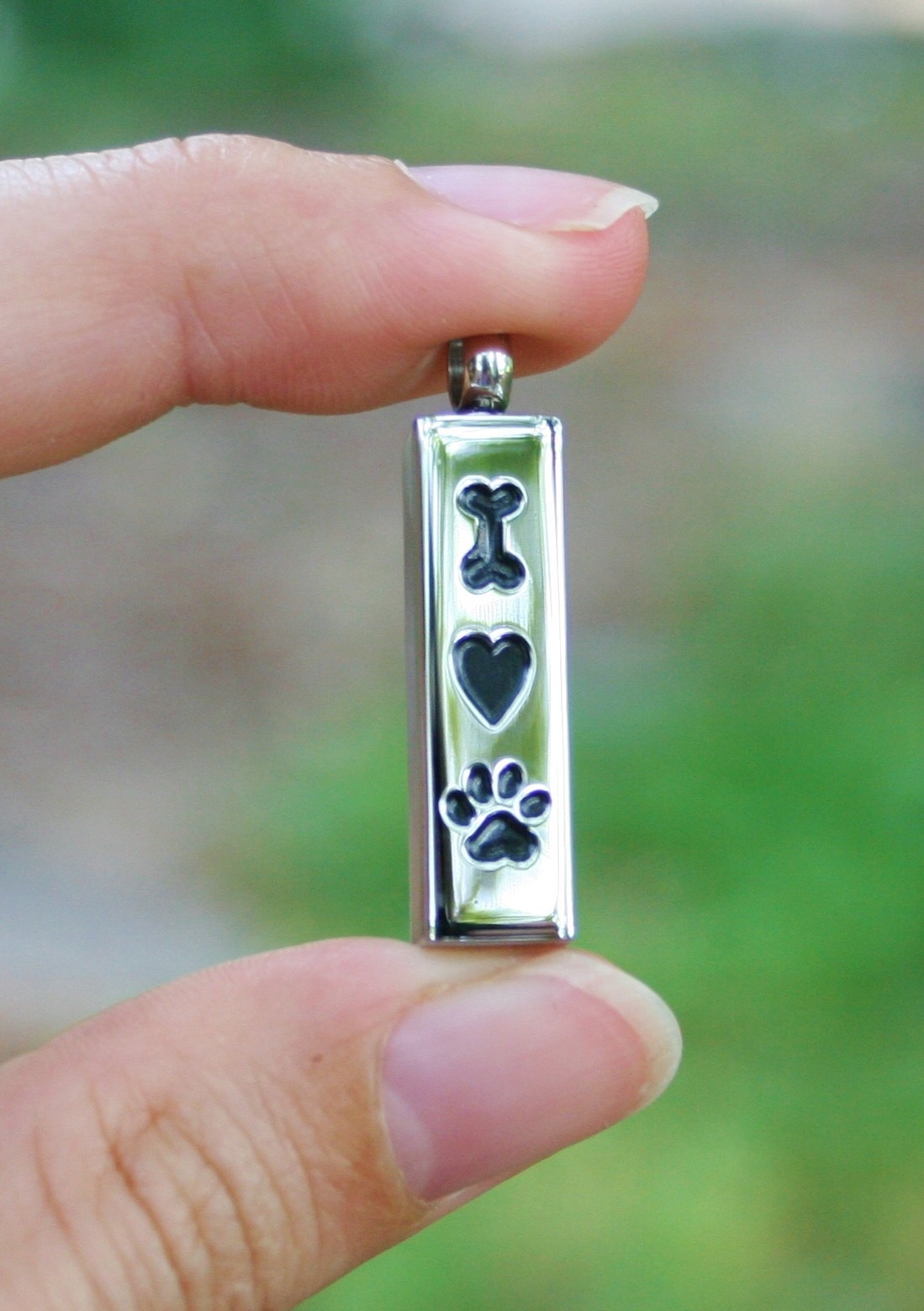 Pet Cremation Jewelry Pendant Urn Necklace for Ashes Dog Bone Heart Paw Print