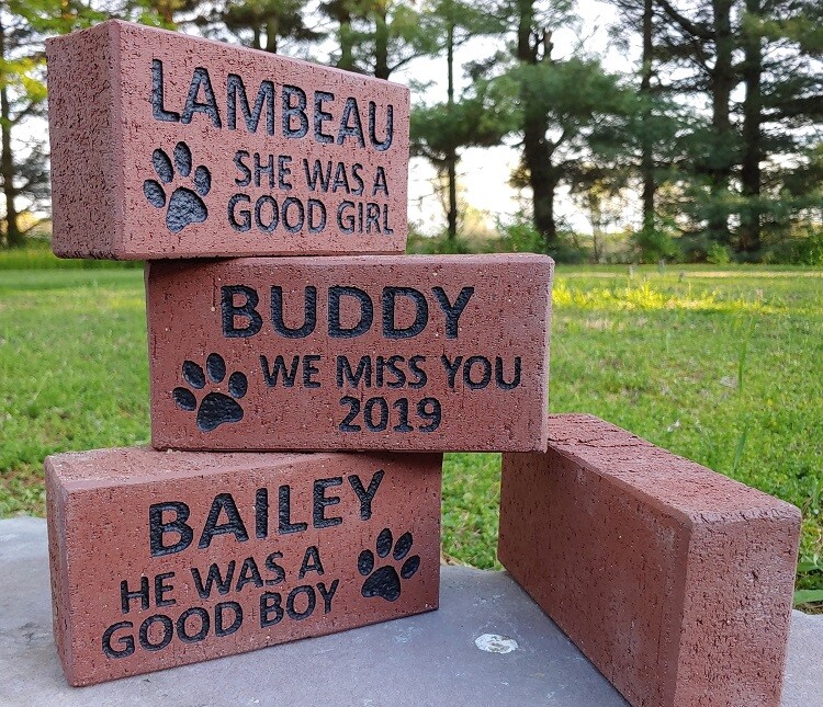 Customizable PET MEMORIAL STONE Engraved Custom Dog Cat Paw Paver Brick Memory