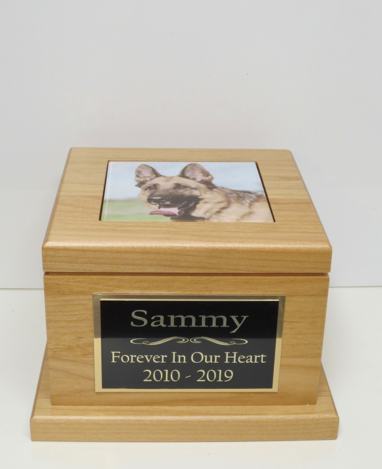 Beautiful Red Alder Large Dog Pet Urn Custom Tile Photo & Engraved Tag