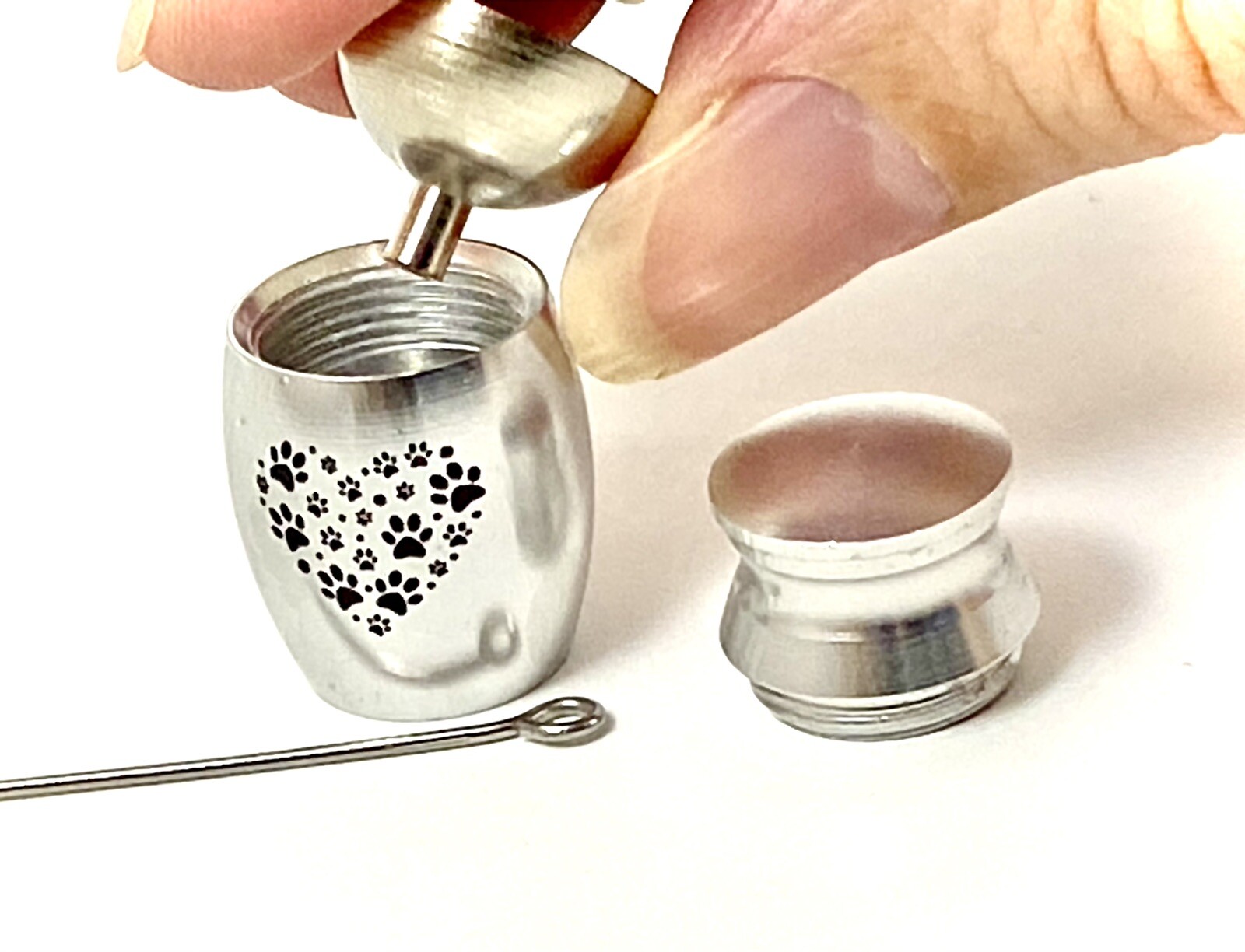 Tiny Pet Keepsake Urn Paw Prints Heart Mini Cremation Dog Cat Sharing Gift Ash