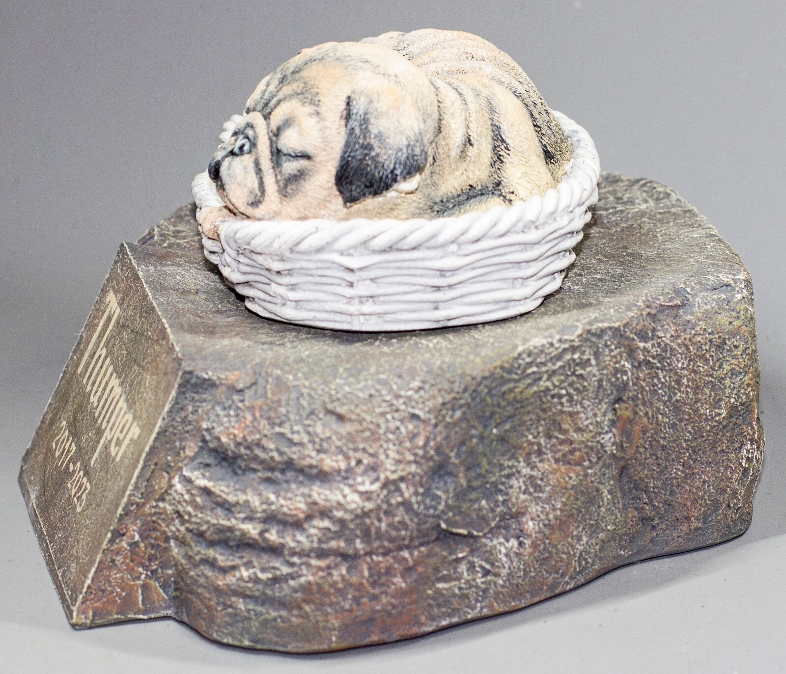 Pug Urn Pet Ashes Sleeping Dog Memorial Stone Grave Decor Unique Funeral Tribute
