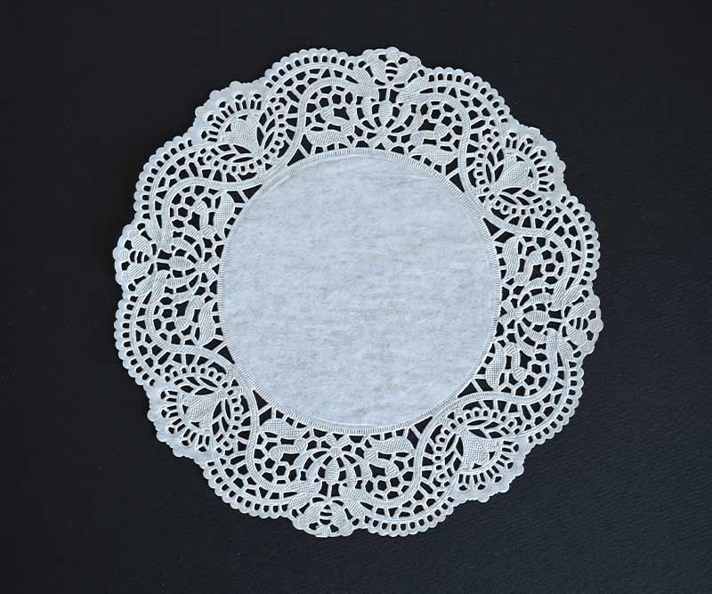 Round Lace Paper Doilies