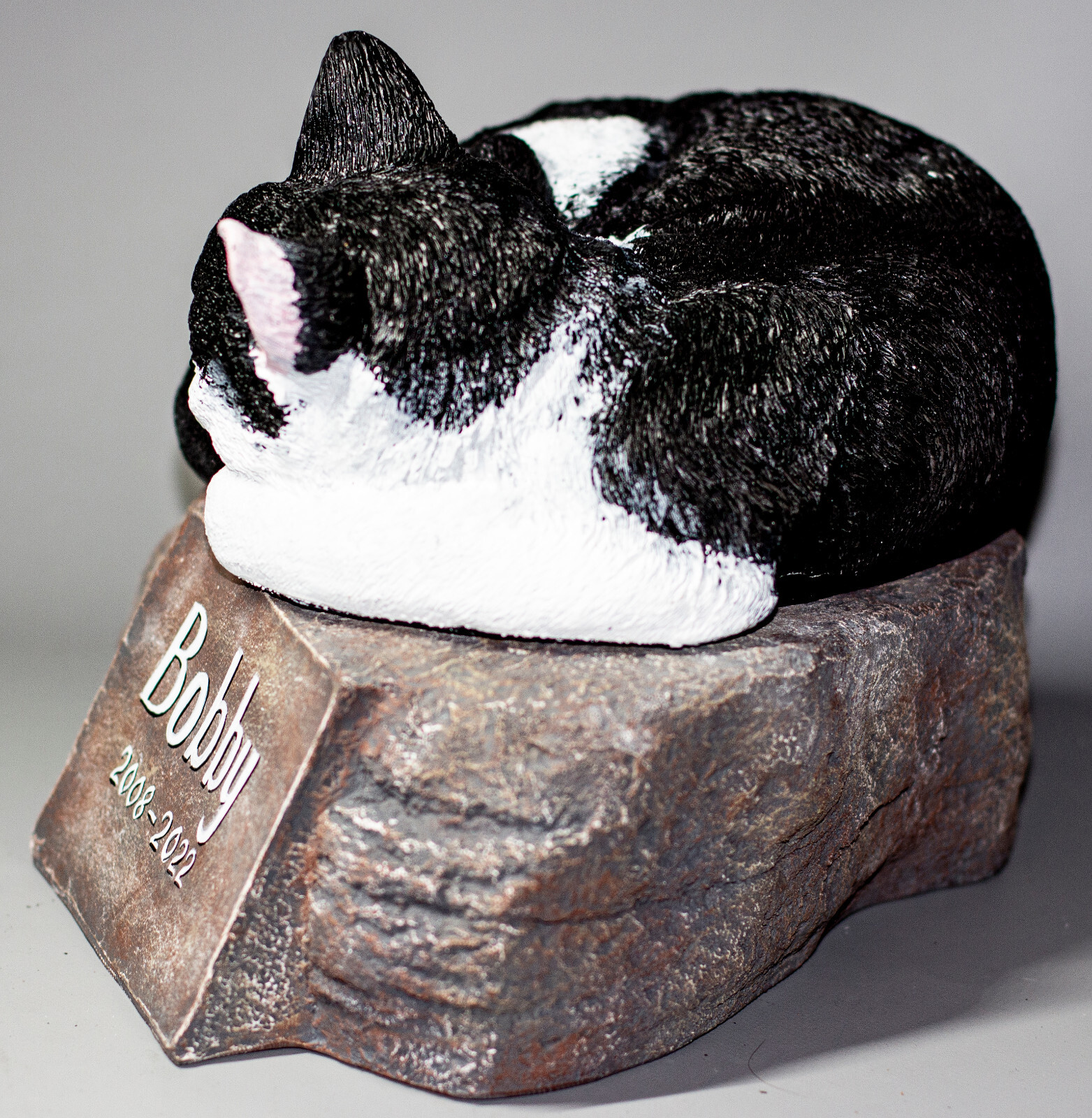 Tuxedo Cat Urn Pet Ashes Memorial Headstone Unique Grave Marker Statue Keepsake