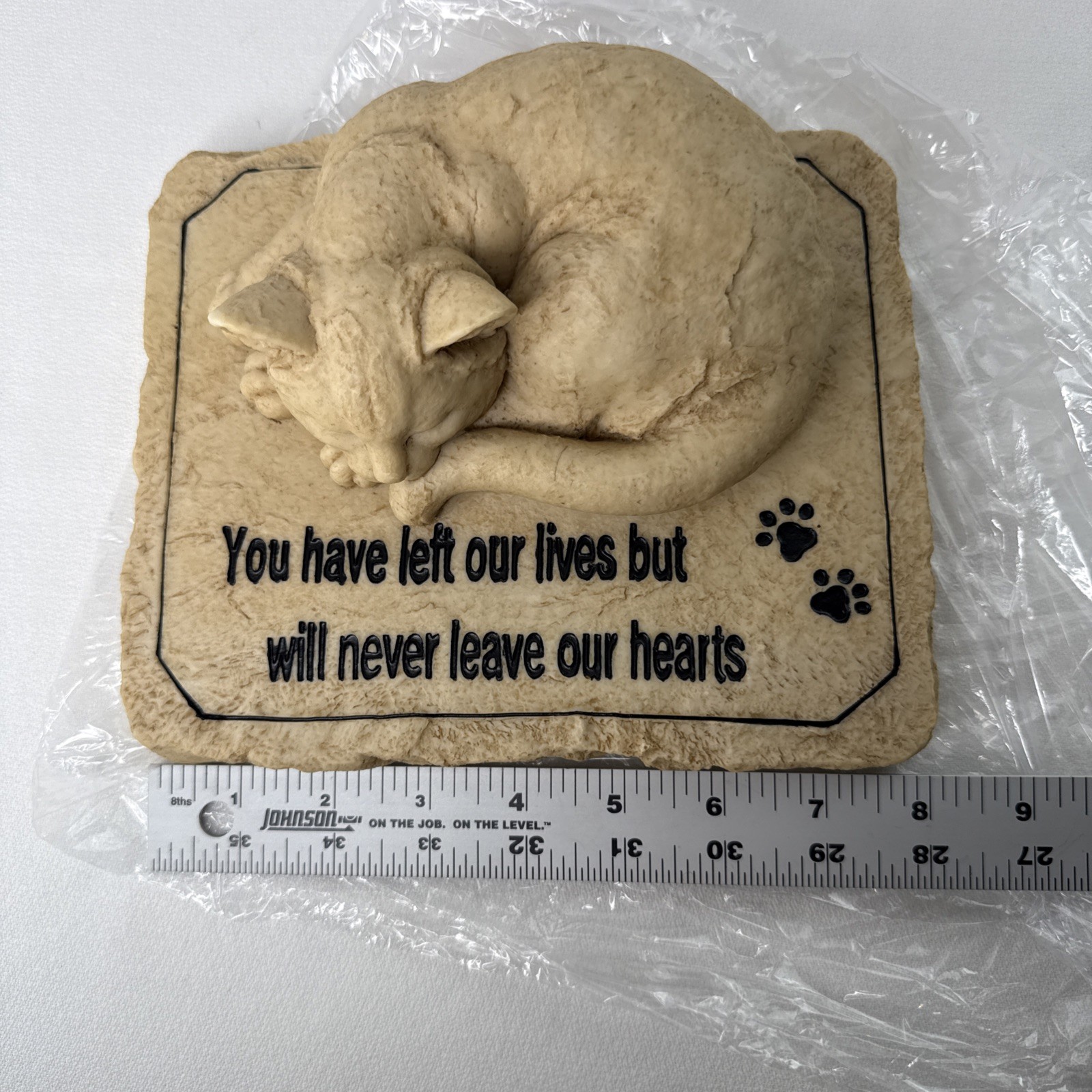 Pet Cat Memorial Stone Cat Statue “You Have Left Our Lives”