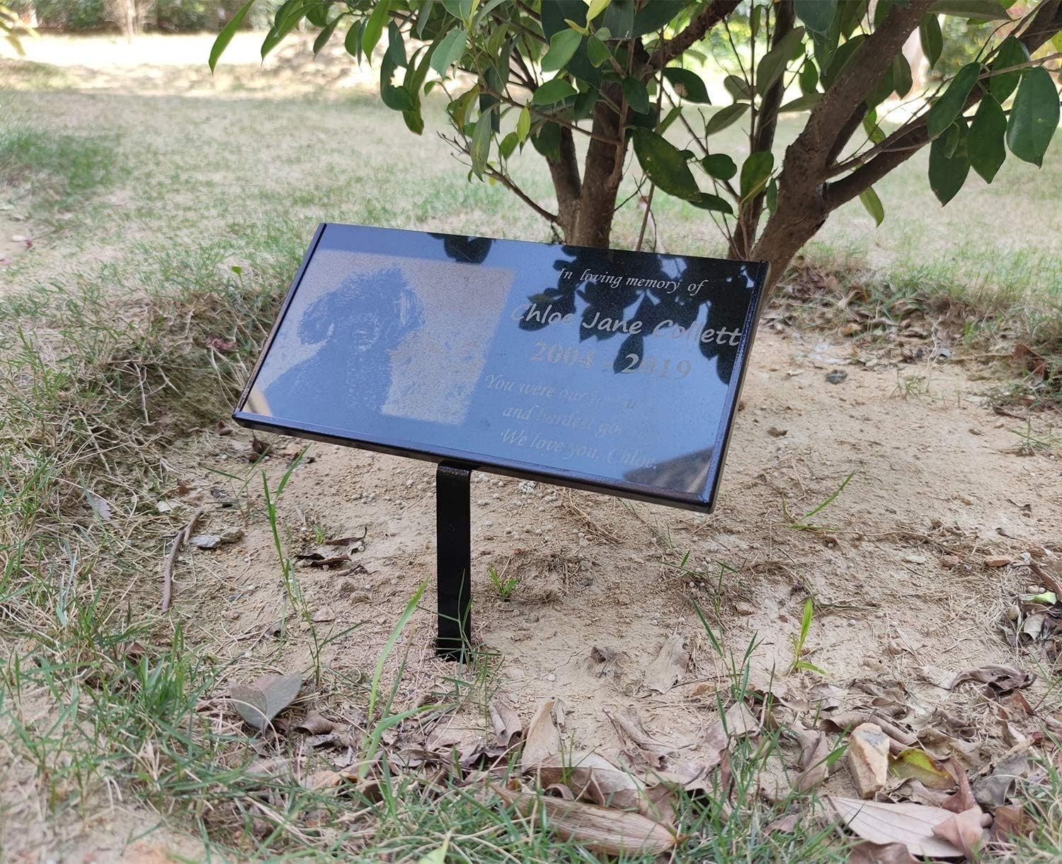 Elegant Grave Marker Stand for 16″ x 8″ Stones – Durable Black Steel Display