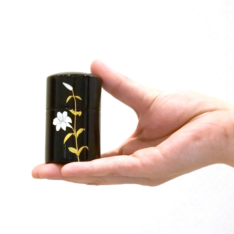 Makie Lily Small Keepsake Urn for Human Ashes Lacquer decoration