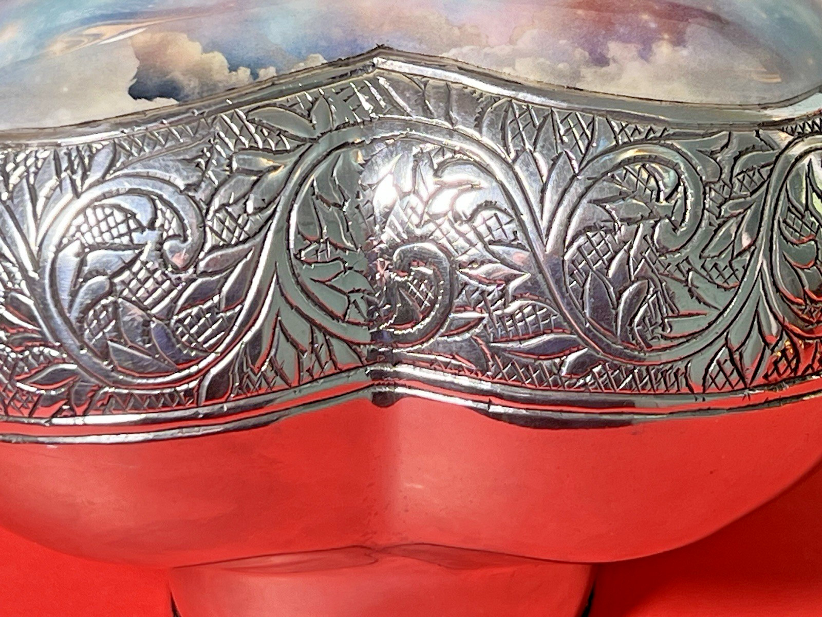 Australian Shepherd Memorial Dog Funeral Urn w/Silver Color Hand Etched Border