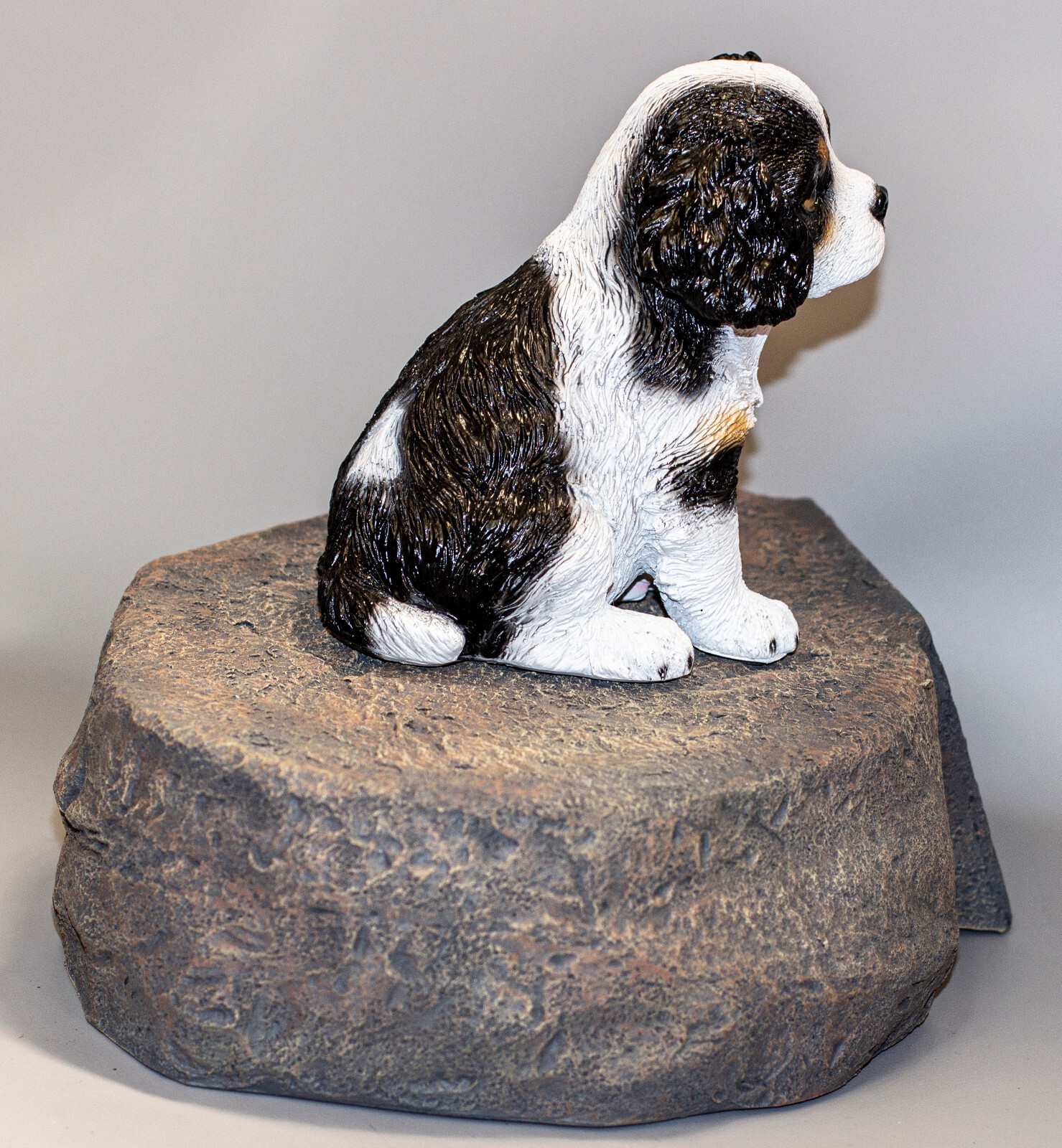 Cocker Spaniel Urn Pet Ashes Memorial Headstone Marker Figurine Dog Grave Decor