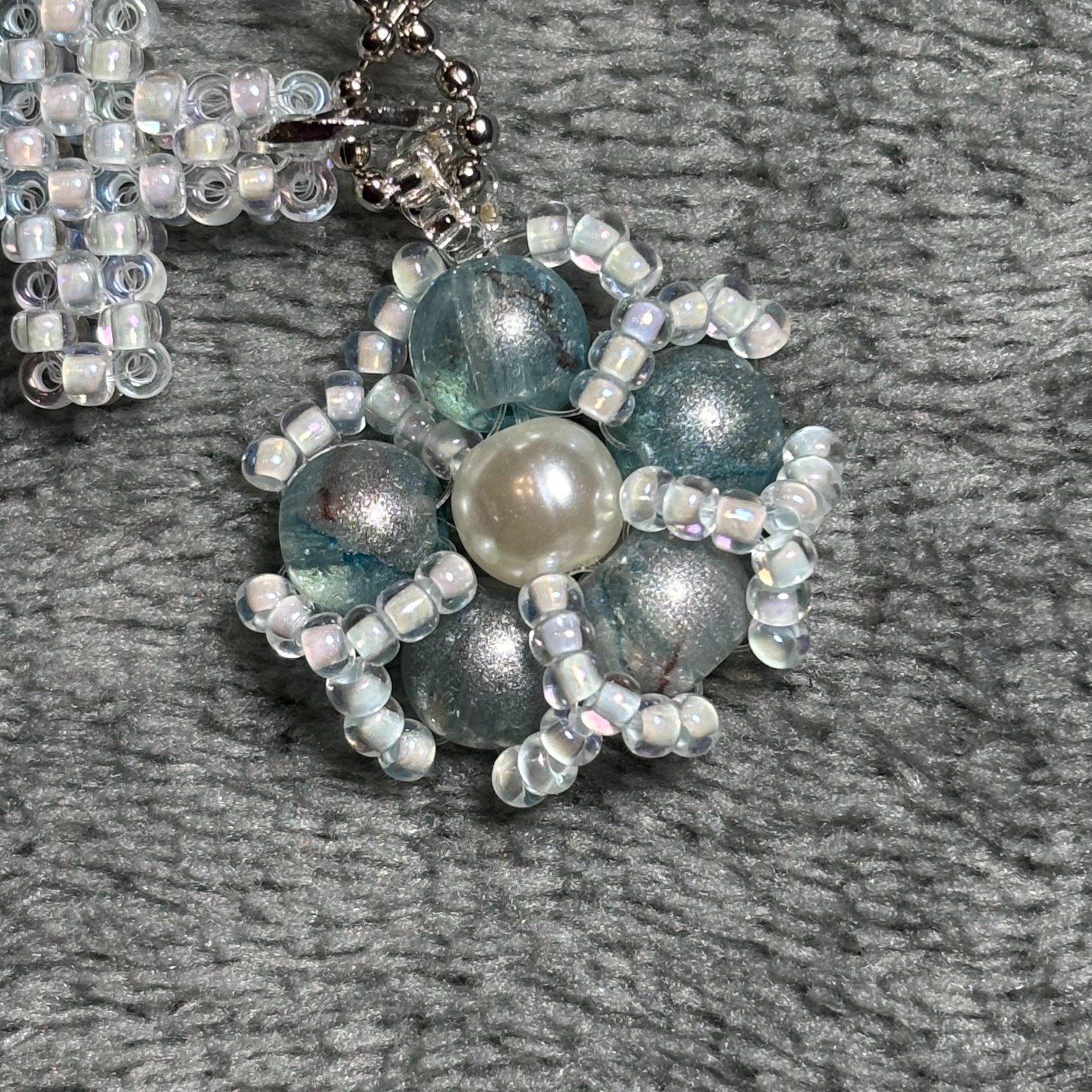 Cremation Ashes Keychain – Cremation Keepsake(clear cross and clear ornaments)