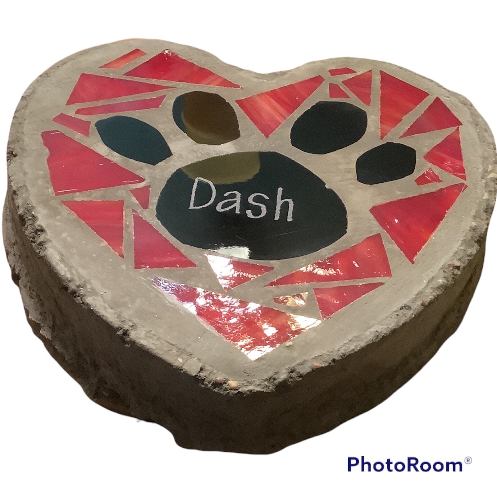 HAND MADE HEART SHAPPED STAINED GLASS GARDEN STEPPING STONE DOG/CAT PAW W/ NAME