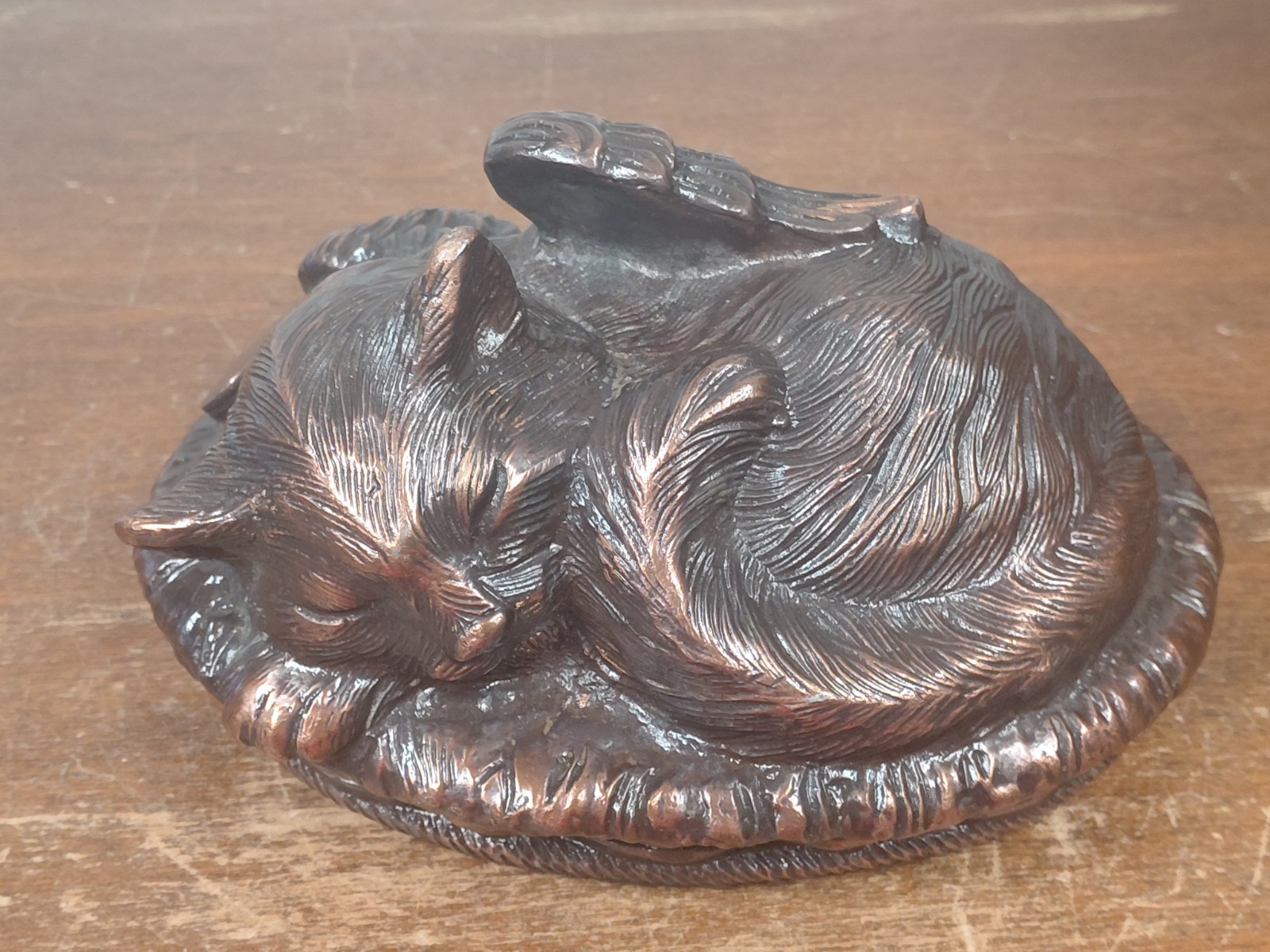 Heavenly Angel Cat Sleeping in Basket Bed Bronzed Cremation Urn Memorial Figure