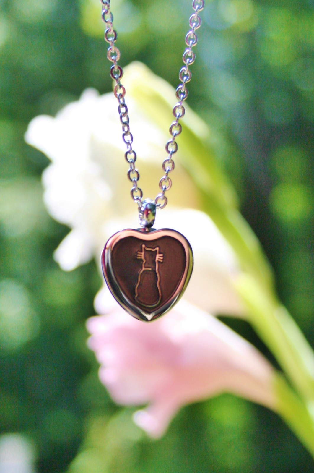 Cat Cremation Necklace Jewelry Pendant Urn for Ashes Memorial Gift Black Kitty
