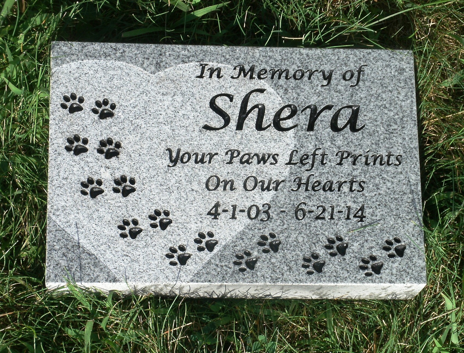 Personalized pet memorial headstone grave marker 12 x 8″ custom engraved granite