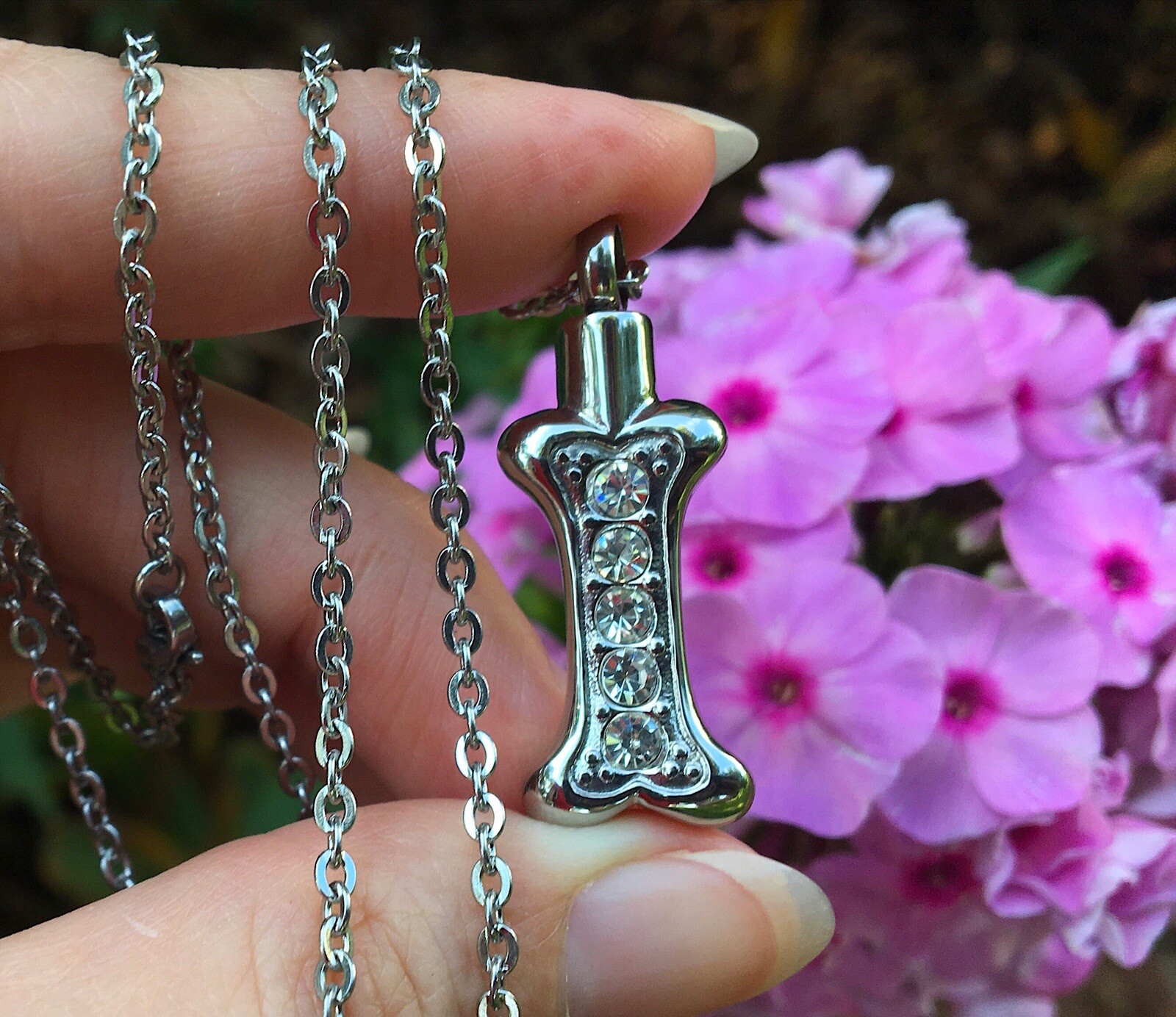 Dog Bone Cremation Necklace Crystals Ladies Urn Jewelry Pendant for Ashes Girls