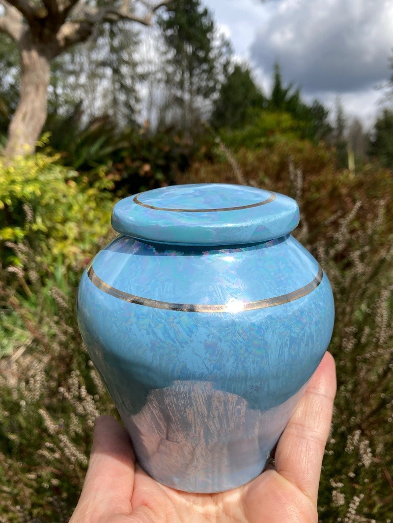 Handmade Ceramic Cremation Urn in Poppy, small size for pet ashes, 50 cubic inch