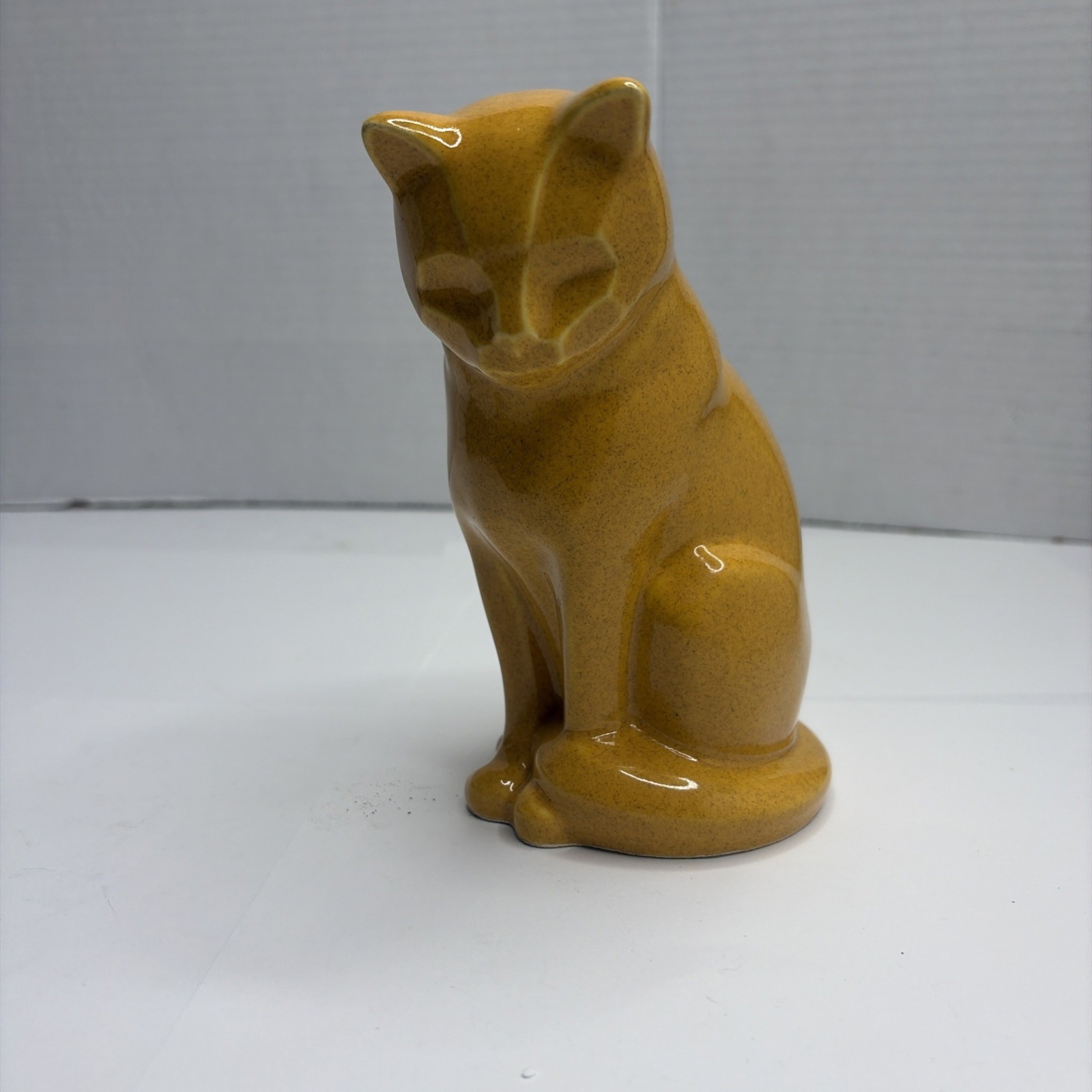 Neko Style Yellow Amber Ceramic Cat Urn Sitting Cat Urn For Ashes AE Stopper