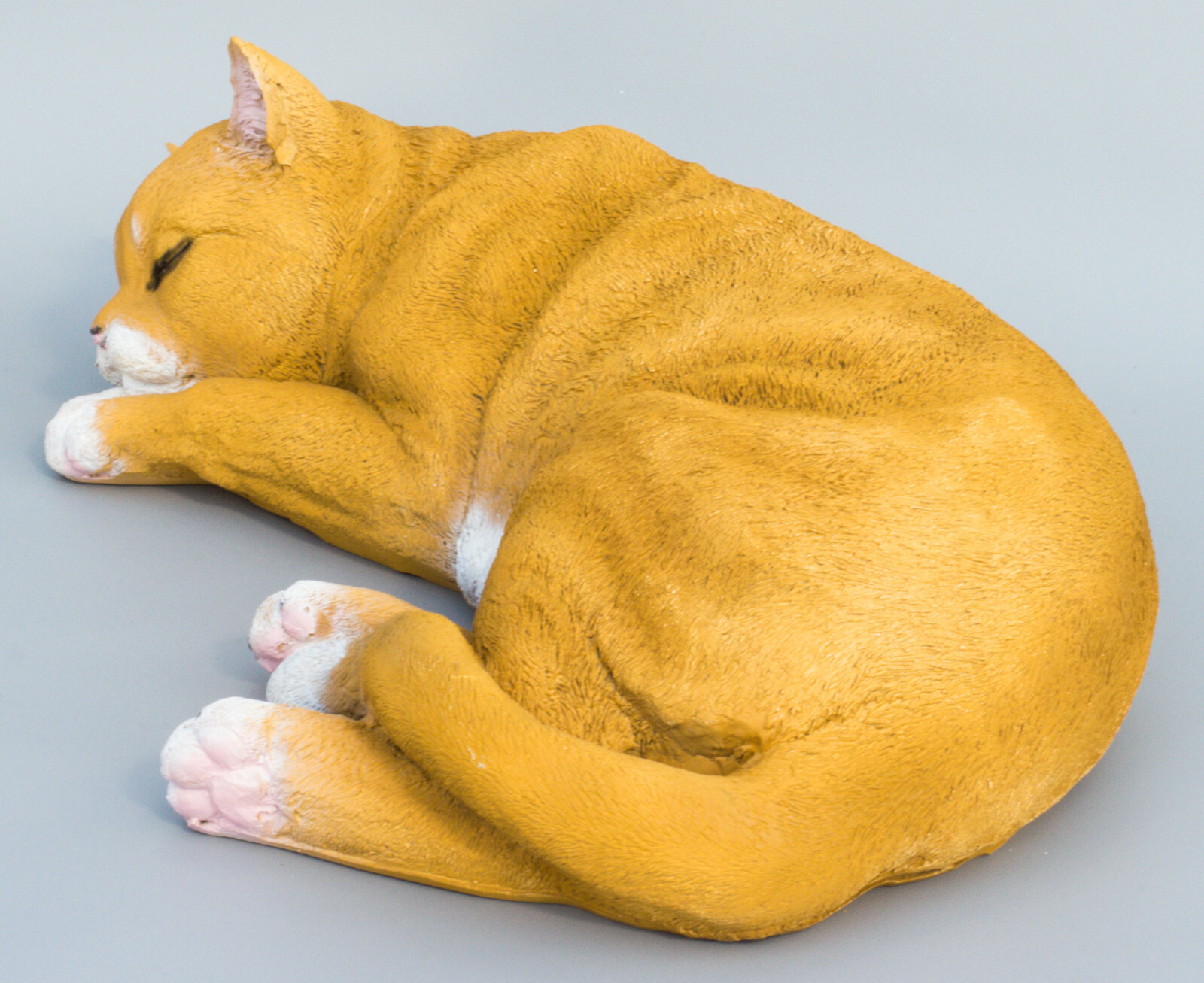 Sleeping Cat Memorial Statue Garden Large Pet Sculpture Grave Ornament Animals