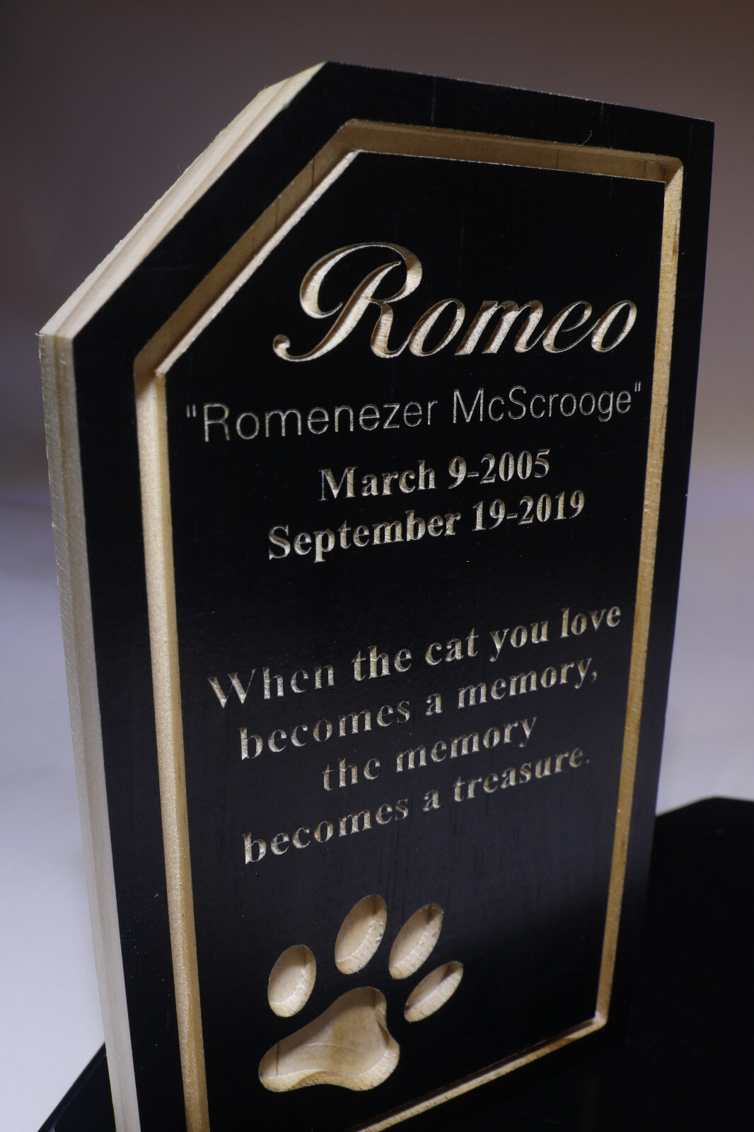 Custom Black Pet Memorial Urn Stand, Made to Order