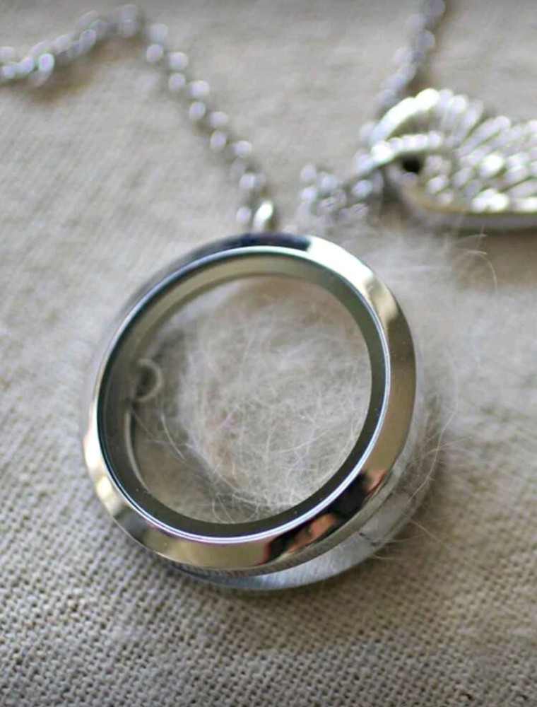 New Living Keepsake Hair Pendant Necklack Memorial Pet Cat Dog Wings Paw Charm