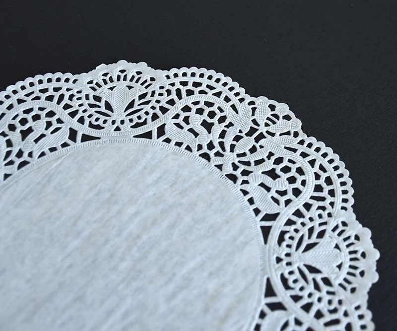 Round Lace Paper Doilies