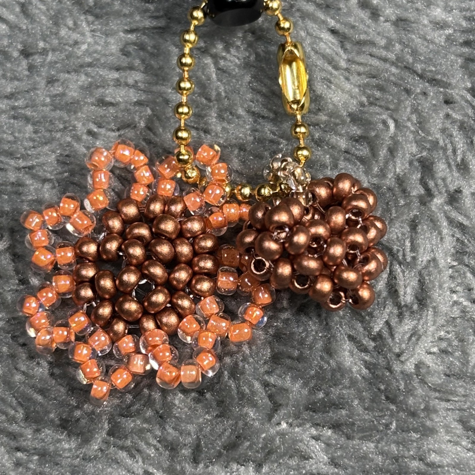 Cremation Ashes Keychain – Cremation Keepsake(wine-red flowers and wine-red hea)