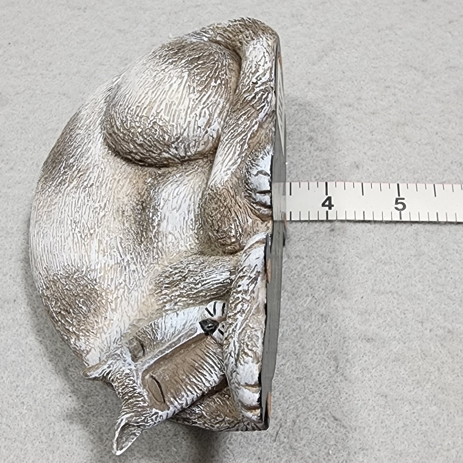 Sleeping Cat Figurine Commemorate Pet Tribute Memorial Statue Marsha McCarhty