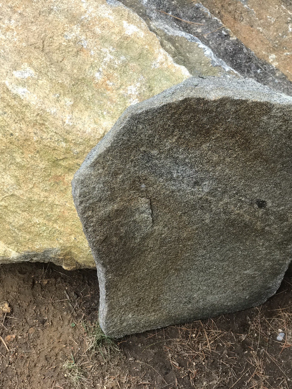 Natural Quartz Granite Stone Grave Marker Headstone Garden Pet Memorial Burial