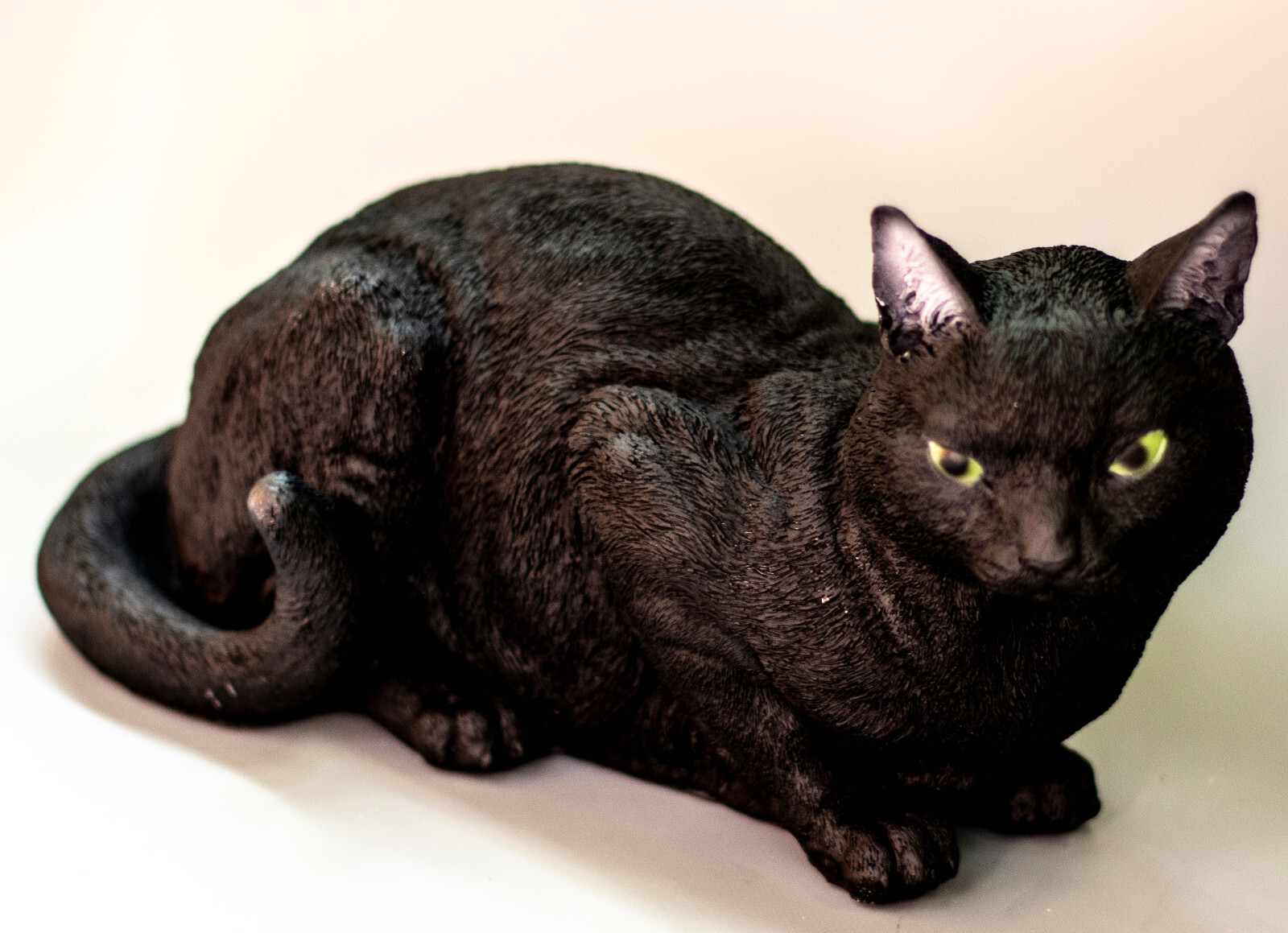 Black Cat Urn Pet Ashes Memorial Cremation Statue Grave Decor Animal Loss Figure