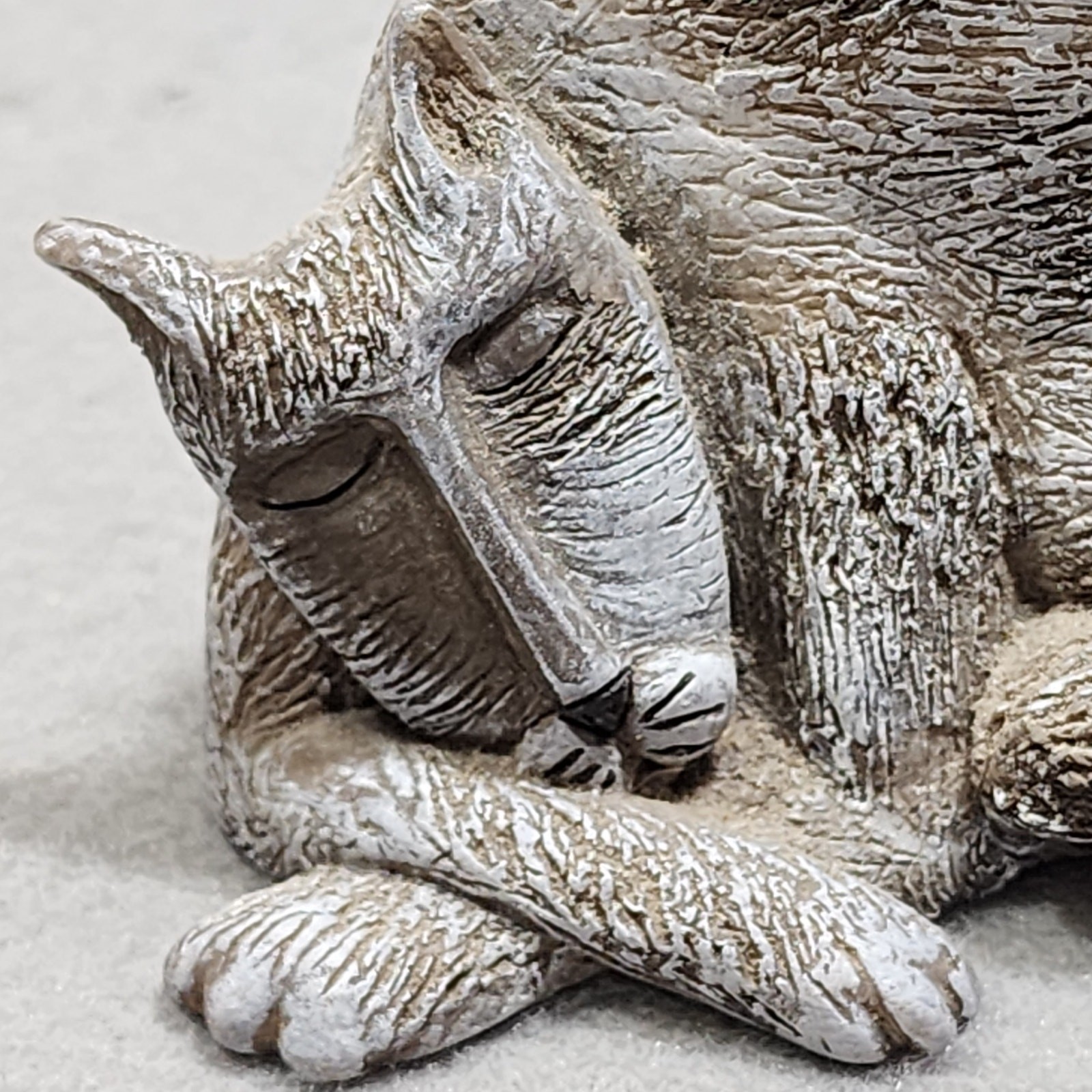 Sleeping Cat Figurine Commemorate Pet Tribute Memorial Statue Marsha McCarhty