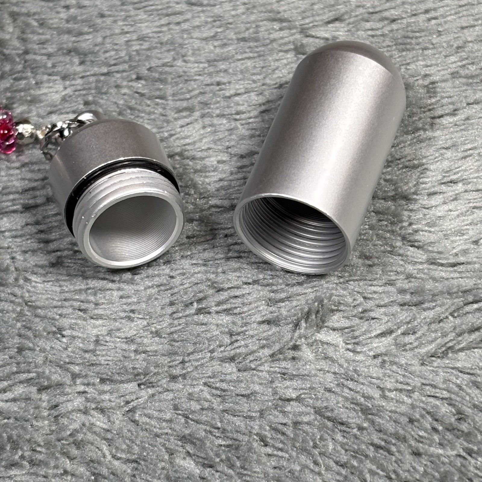 Cremation Ashes Keychain – Cremation Keepsake(pink flower and clear star)