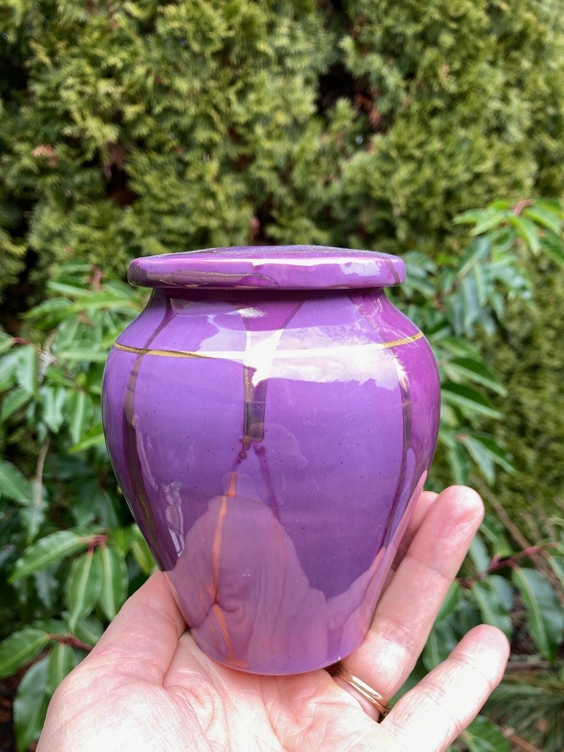 Handmade Ceramic Cremation Urn in Poppy, small size for pet ashes, 50 cubic inch