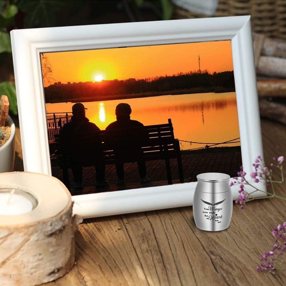 Dletay Small Keepsake Urn for Human Ashes – 1.57 Inch Mini Cremation Urn in