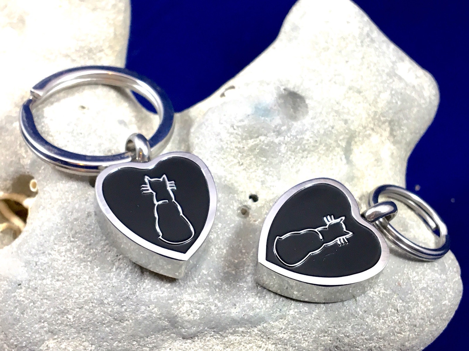 Cat Cremation Necklace Jewelry Pendant Urn for Ashes Memorial Gift Black Kitty