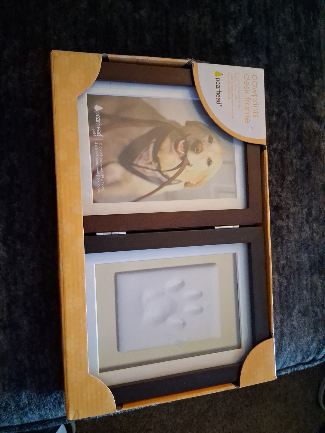 Pearhead 2-Opening 4 x 6 Wood Picture Frame paw print desk frame