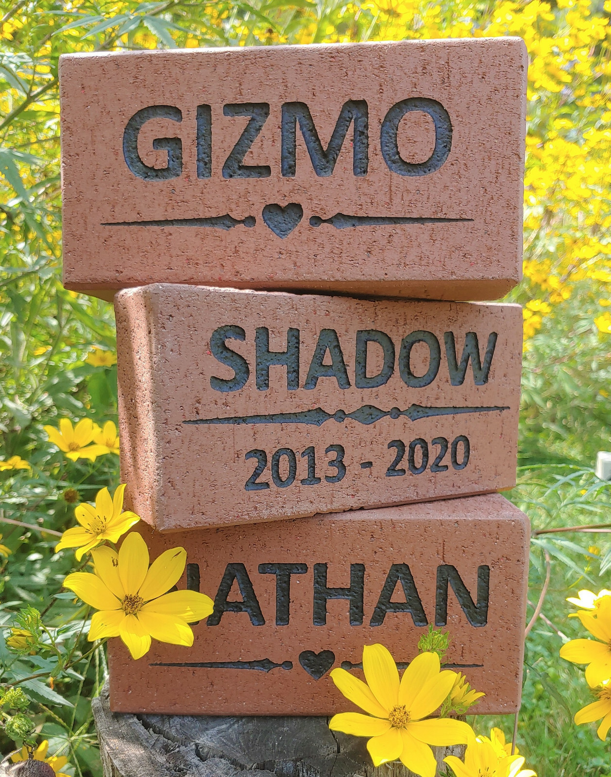 Customizable PET MEMORIAL STONE Engraved Custom Dog Cat Paw Paver Brick Memory