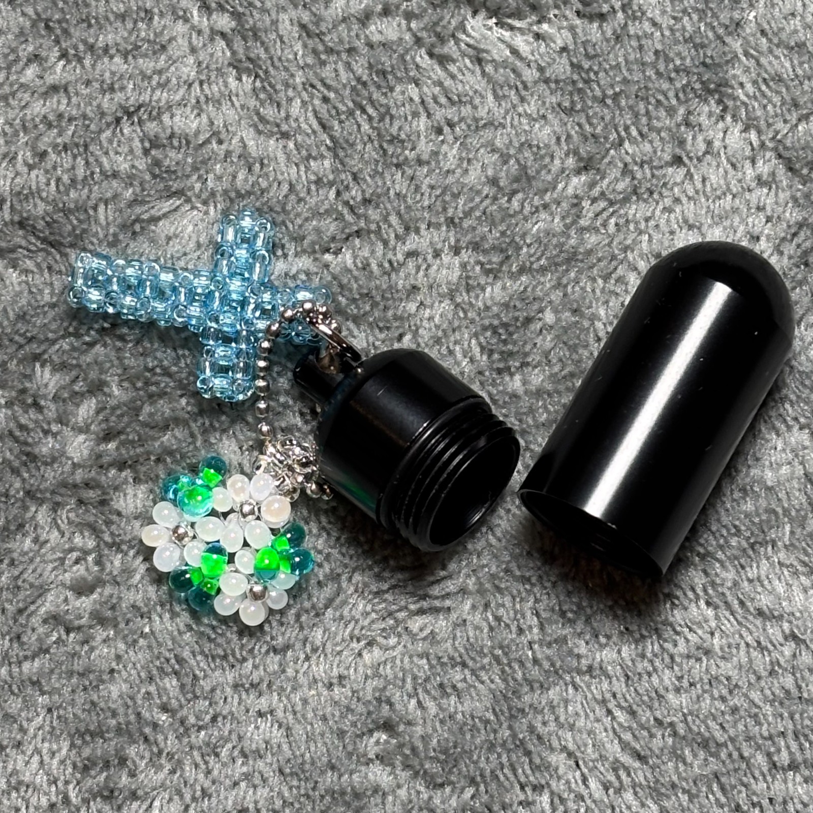 Cremation Ashes Keychain – Cremation Keepsake(blue cross and ornaments)