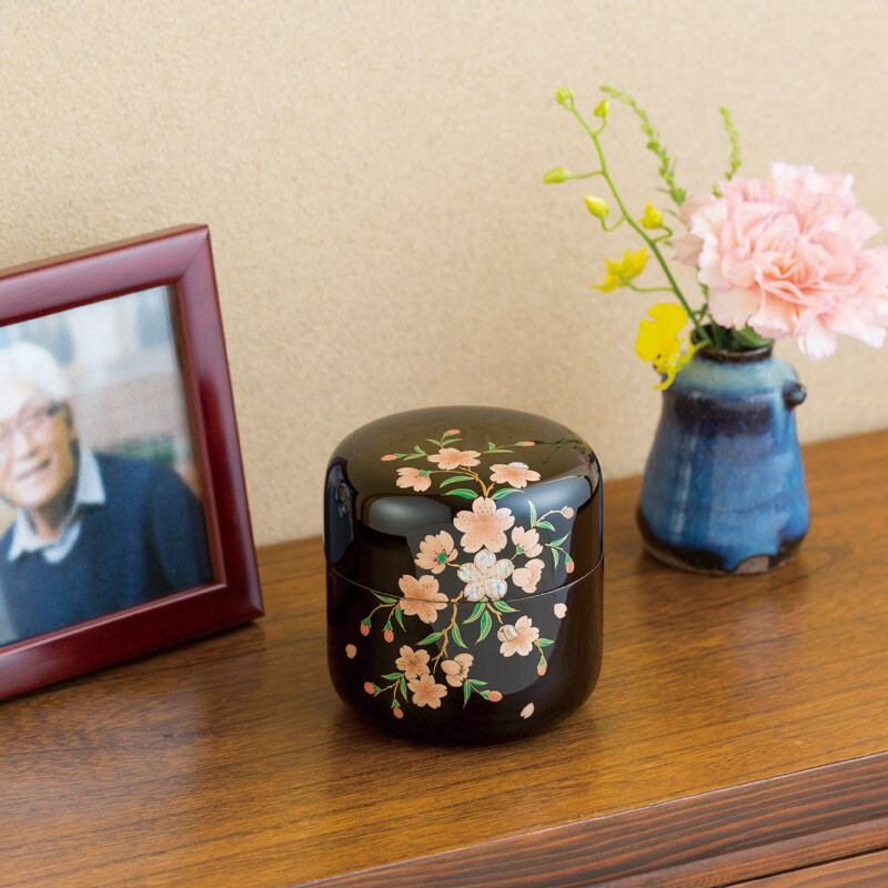 Yutori Beauty of the Four Seasons (color:BK) Small Keepsake Urn for Human Ashes