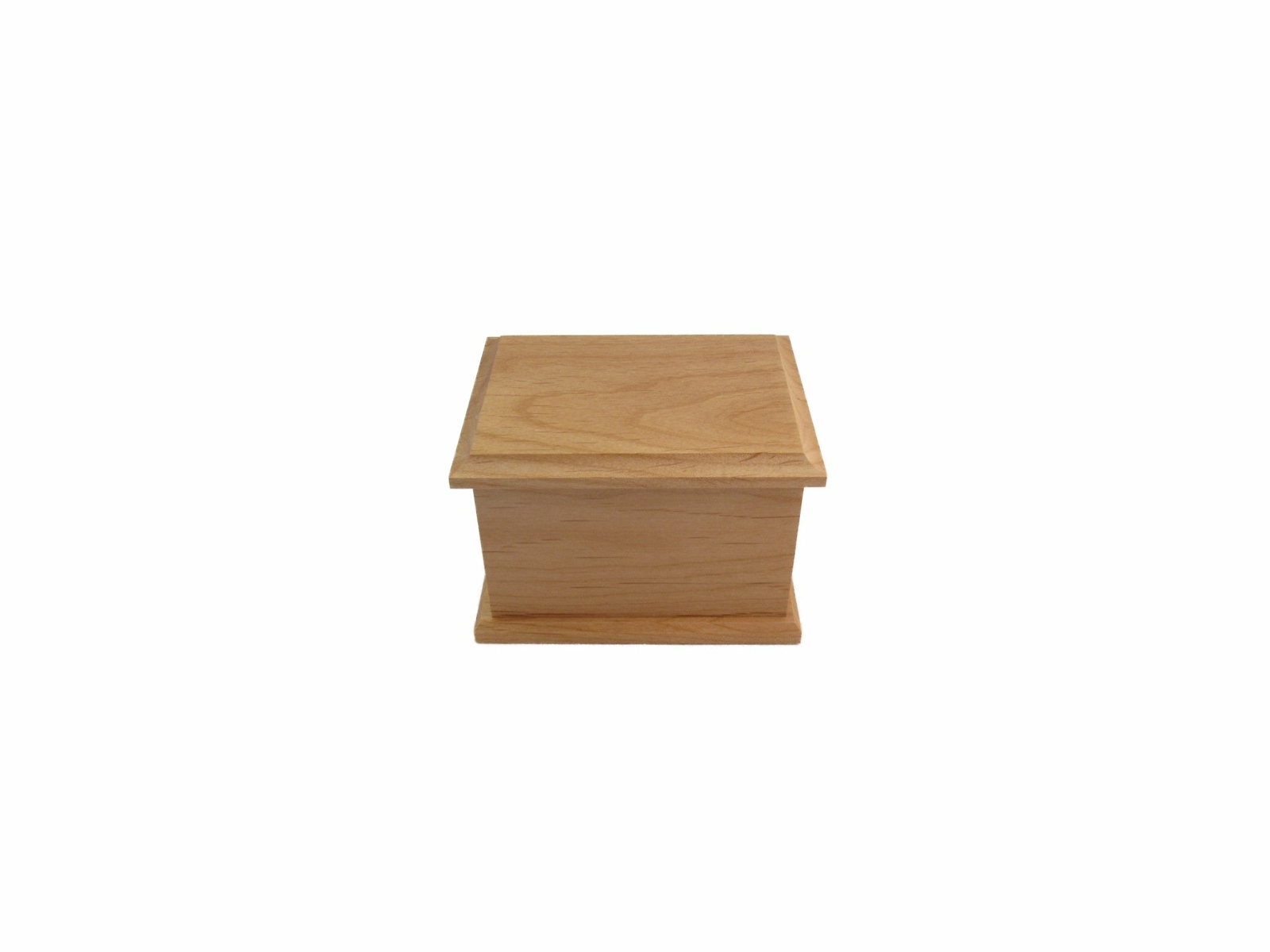 Lewis Urn