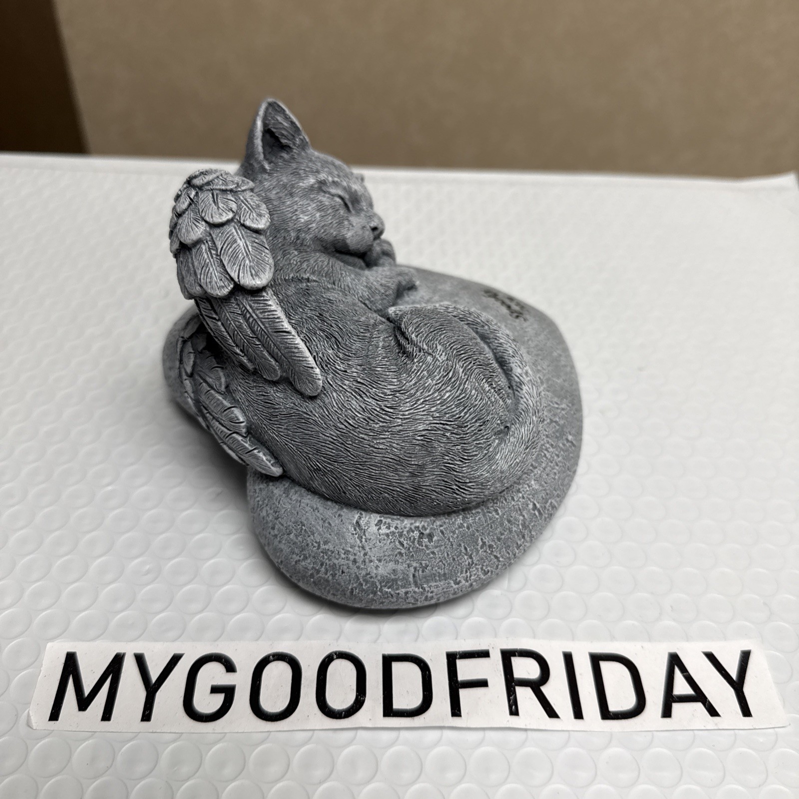 CAT Pet Sleeping Angel Wings Memorial Garden Stone Cemetery Grave Spooky 2026