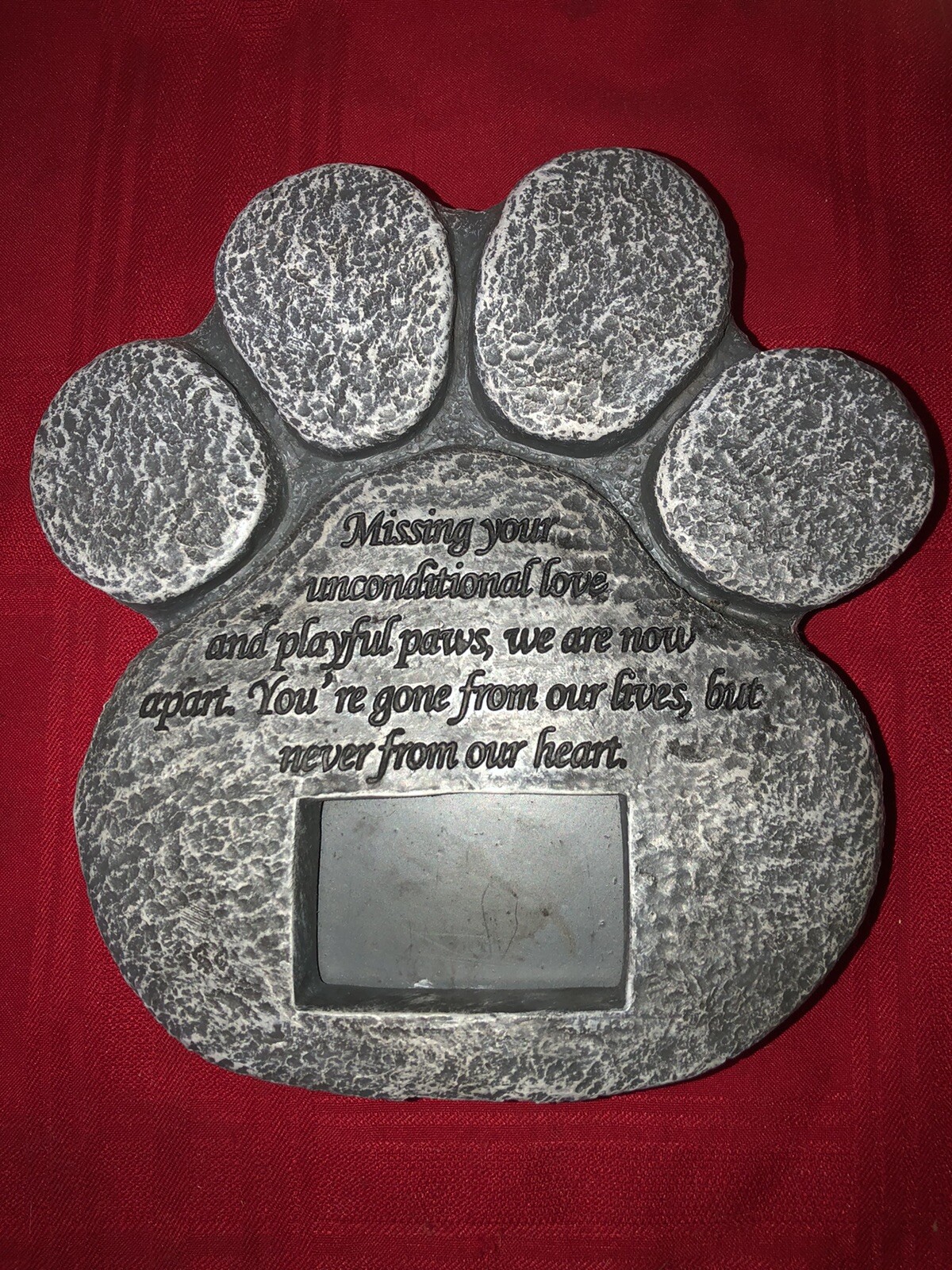DOG/ CAT PAW PRINT SHAPED PET MEMORIAL INSERT PHOTO HAS LOVING POEM SENTIMENT