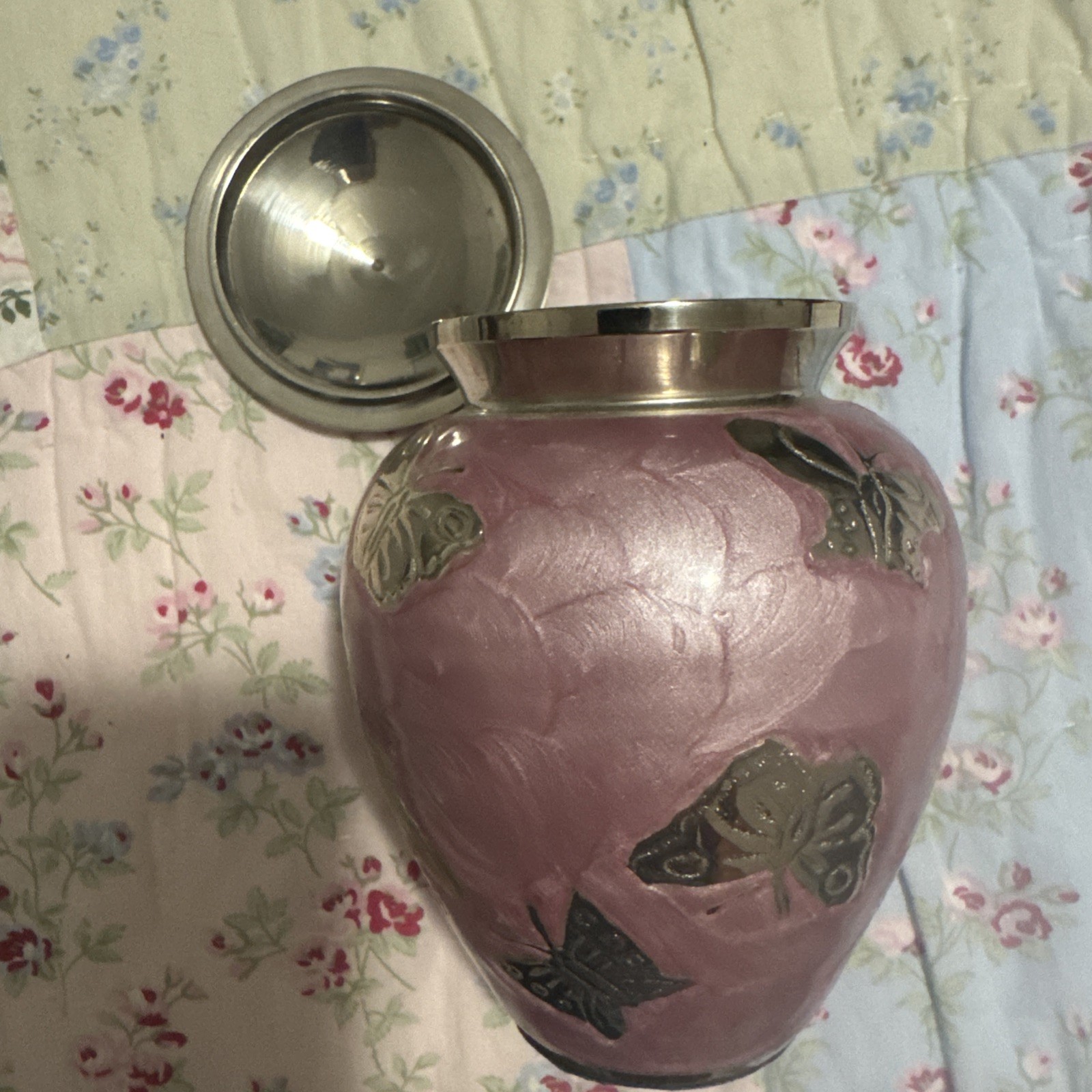 Pink Urn For Dogs And Cats W Butterflys
