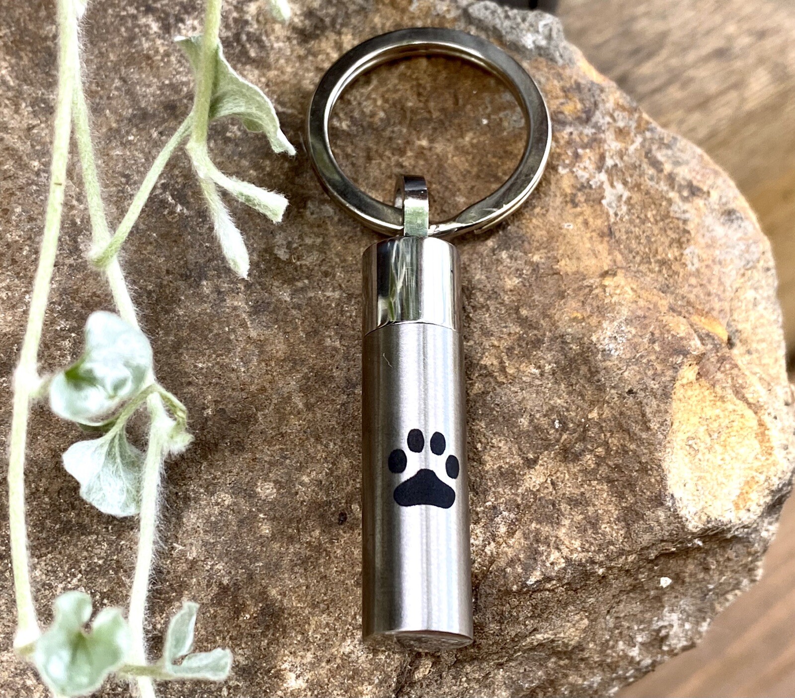 Mens Cremation Pendant Urn Keychain 1″ Key Ring for Ashes Pet Dog Cat Paw Print