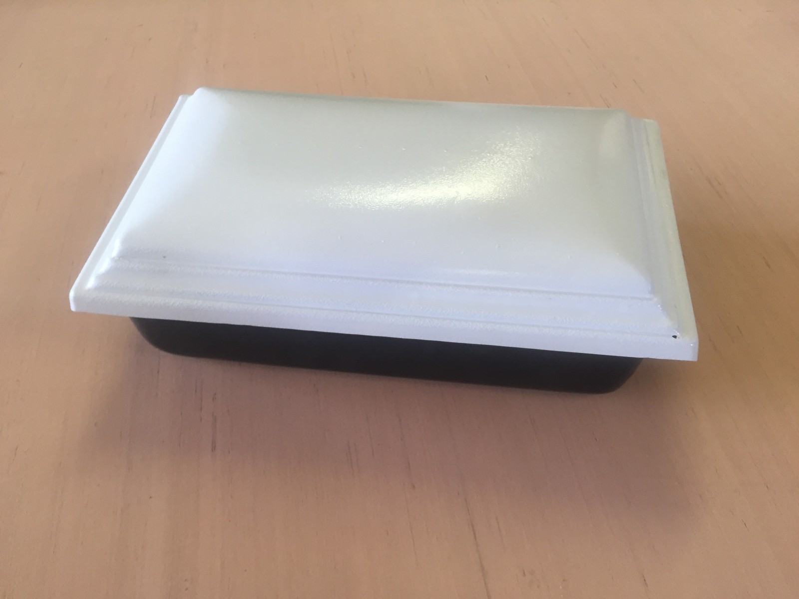 White Top And Back Bottom. 16″ long Pet Coffin/Casket/Urn Losing a pet is like
