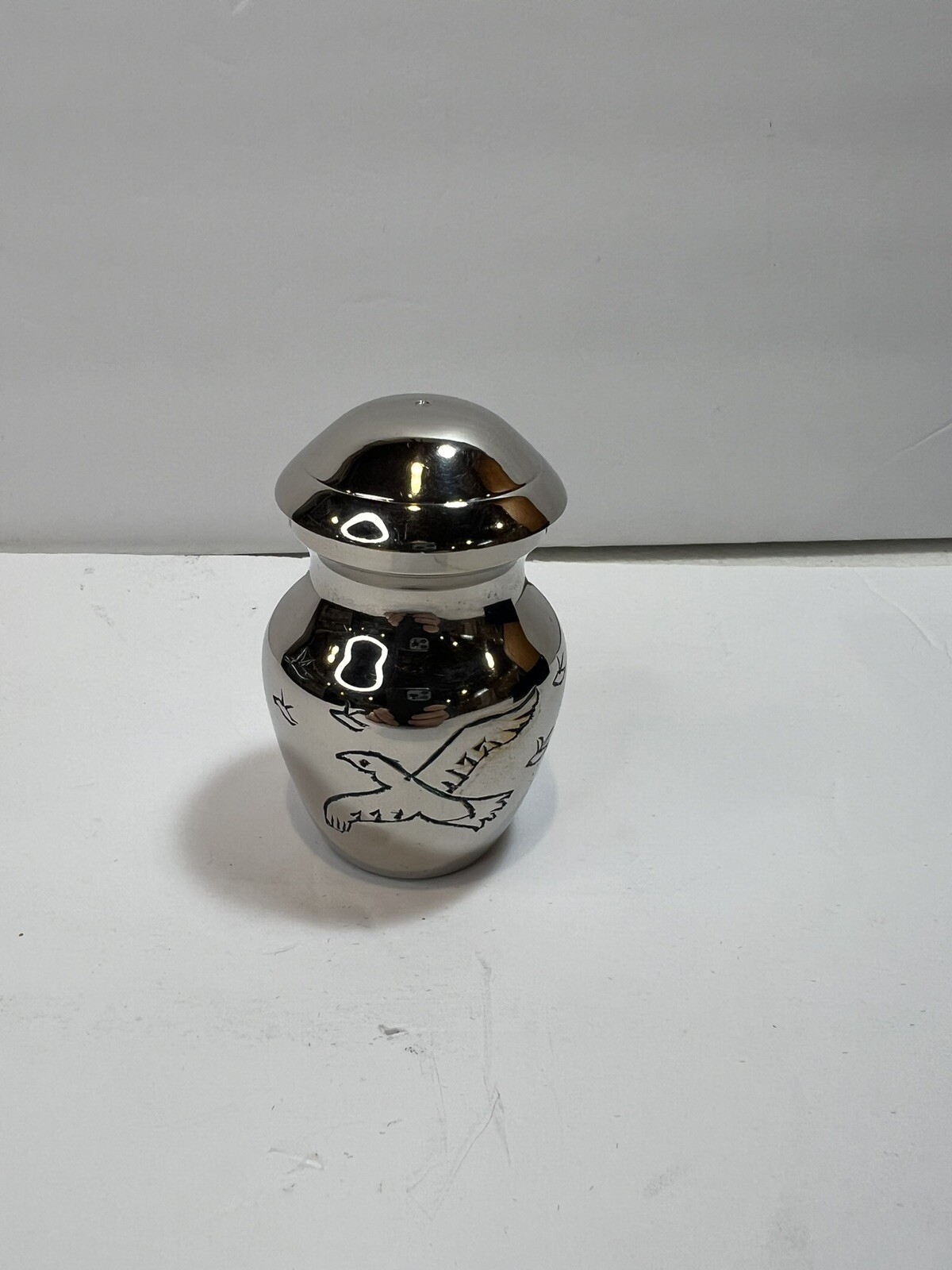Miniature Metal Silver Plated Urn for Pet Ashes Clean 3 Inches Tall