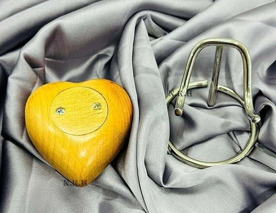 Hummingbird Wooden Heart Urn – Hummingbird Heart Keepsake Urn for Ashes – Mini
